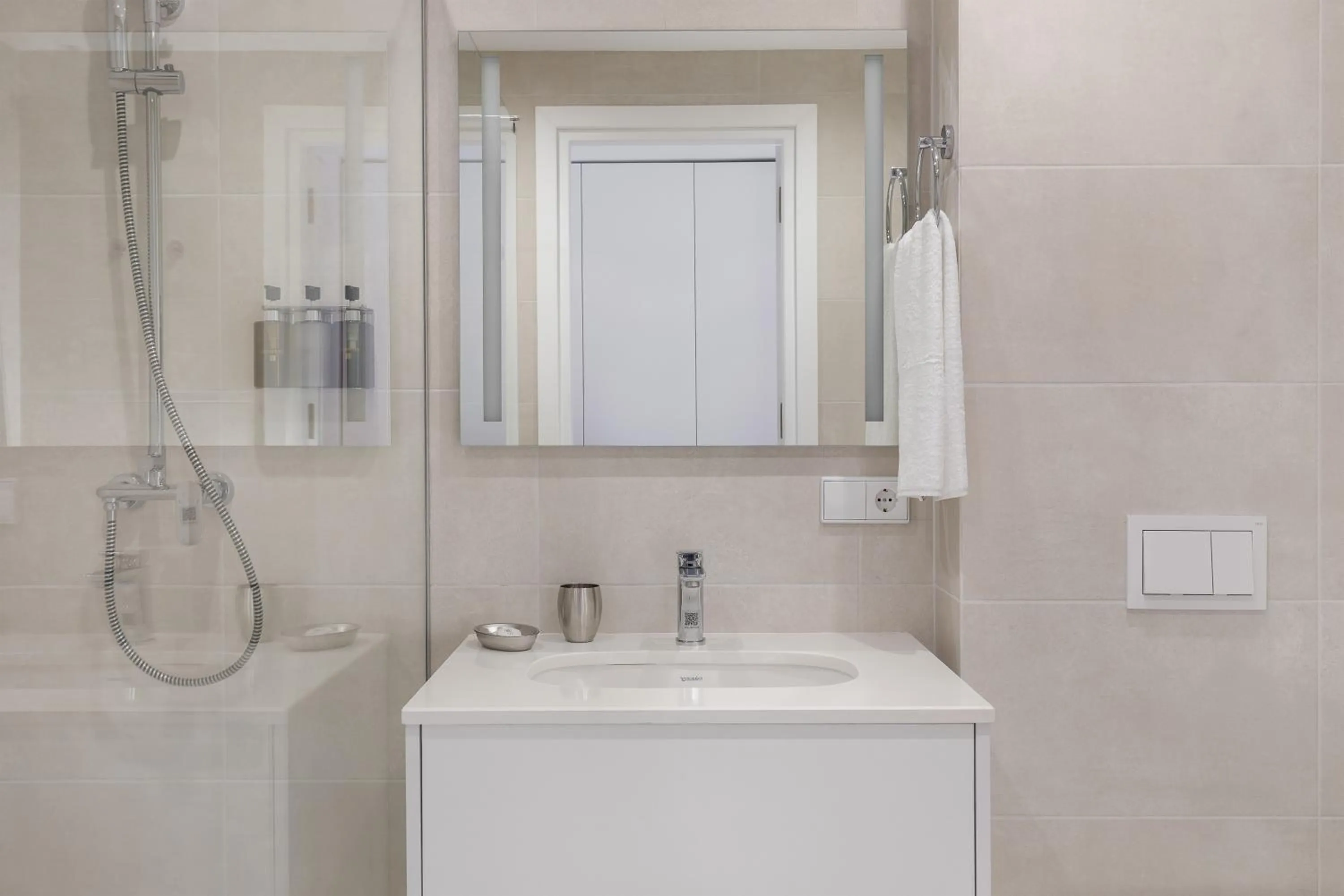 Shower in Boulevard Hotel Batumi