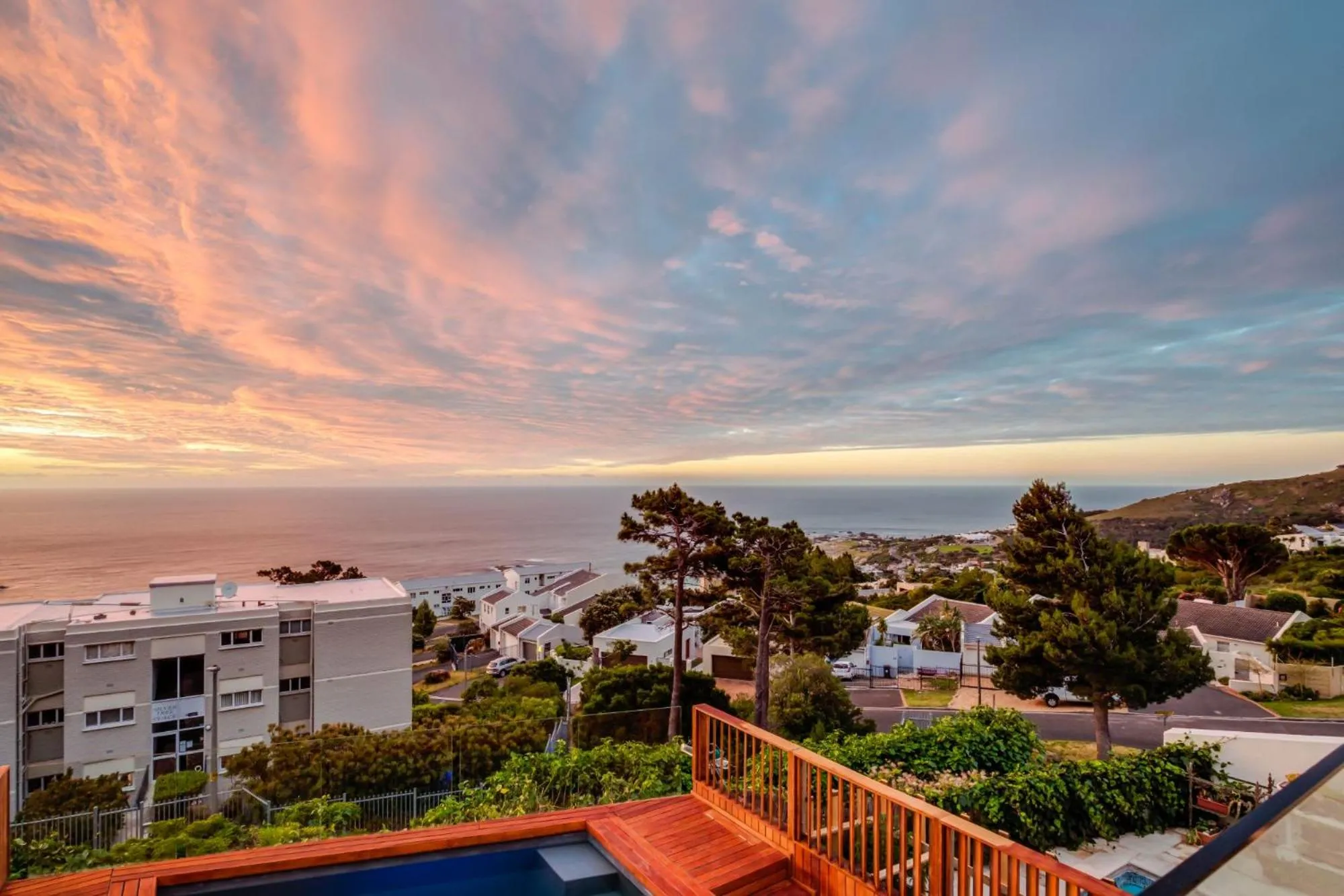 Pool view in Malibu