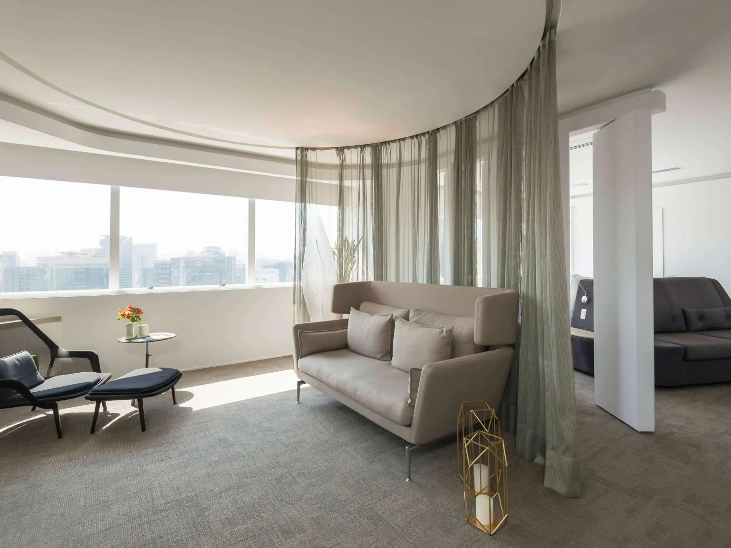Photo of the whole room in Pullman Sao Paulo Vila Olimpia Photo of the whole room in Pullman Sao Paulo Vila Olimpia