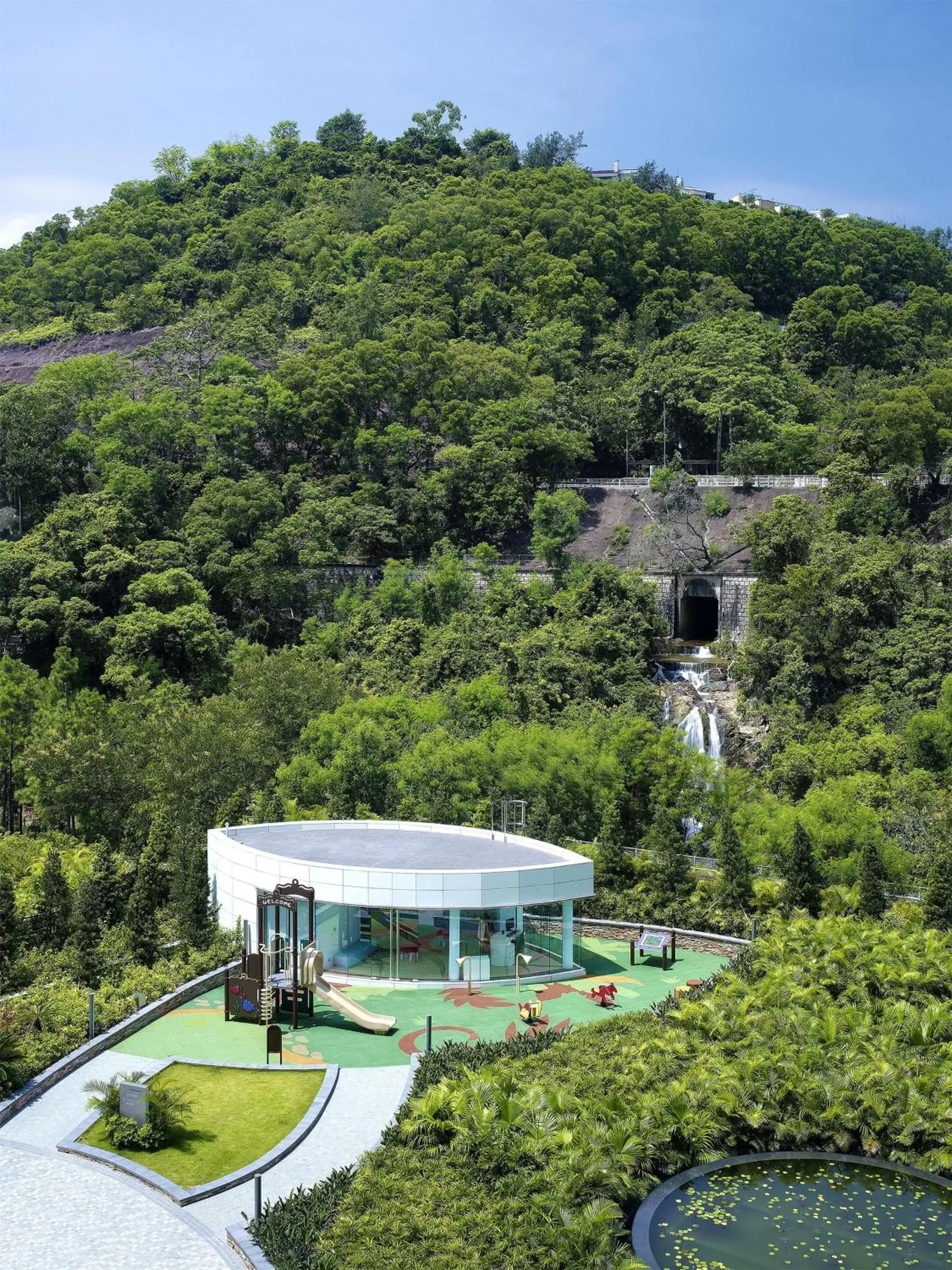 Property building in Hyatt Regency Hong Kong, Sha Tin Property building in Hyatt Regency Hong Kong, Sha Tin