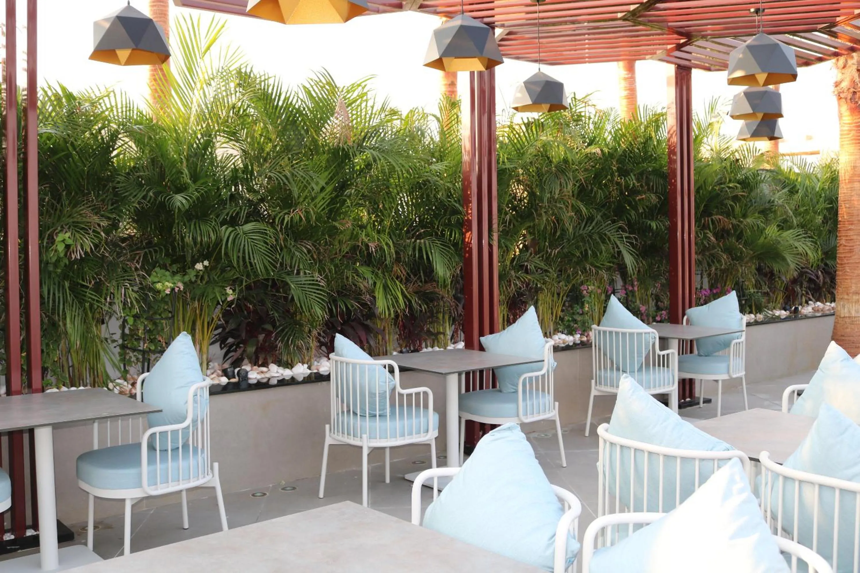 Restaurant/places to eat in Palma Beach Resort & Spa