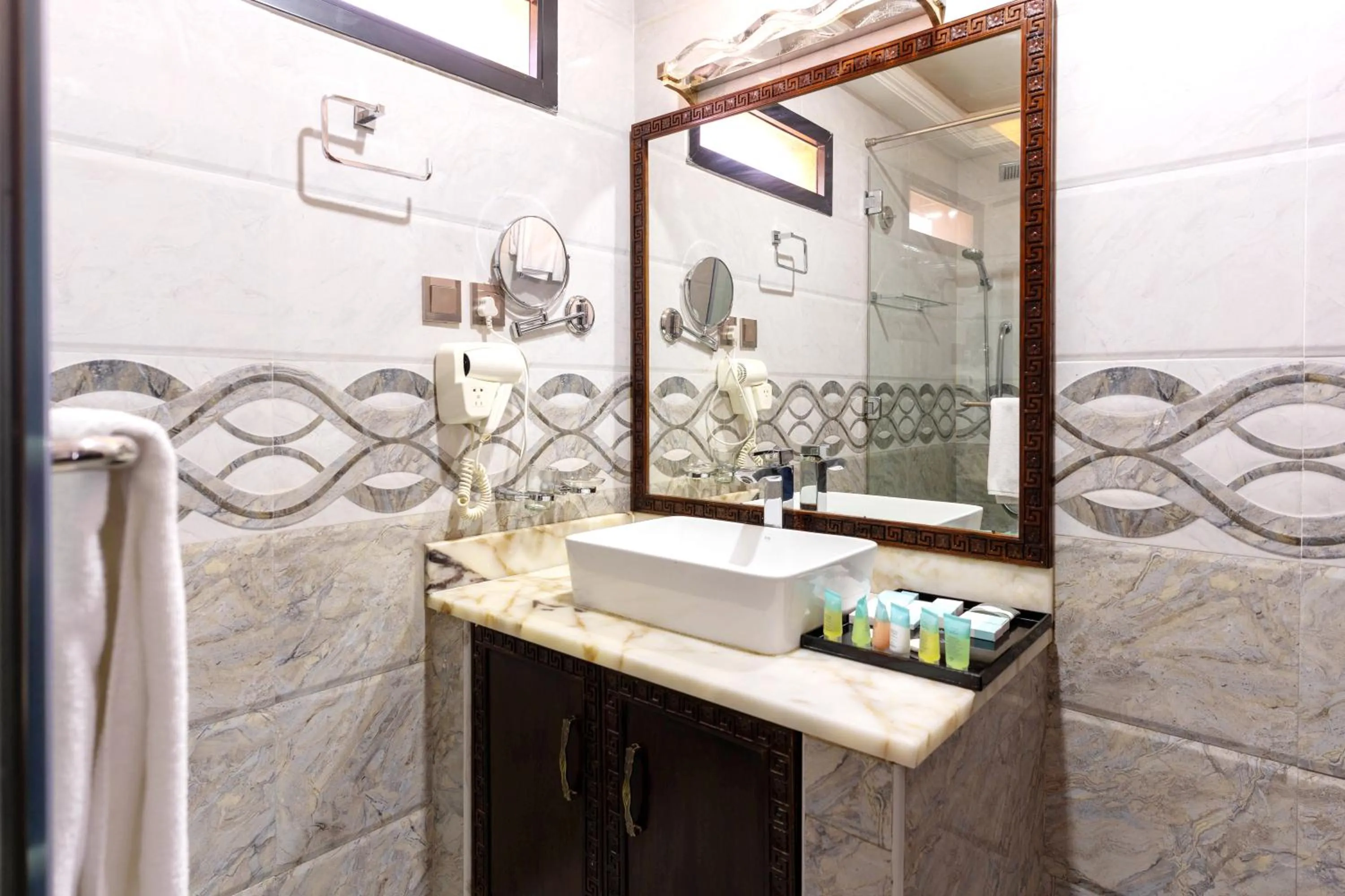 Bathroom in Palma Beach Resort & Spa