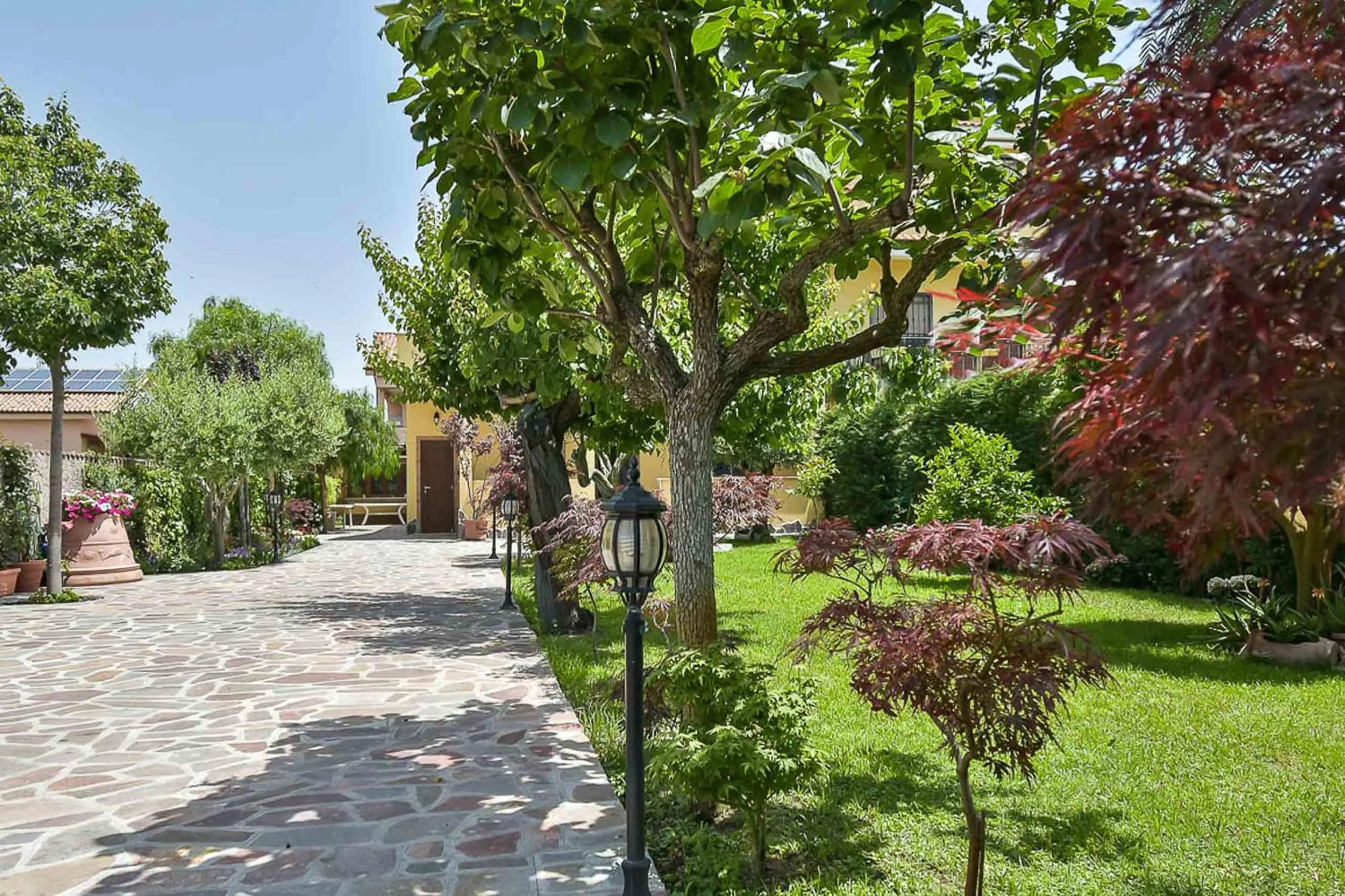 Property building in A Casa di Titty