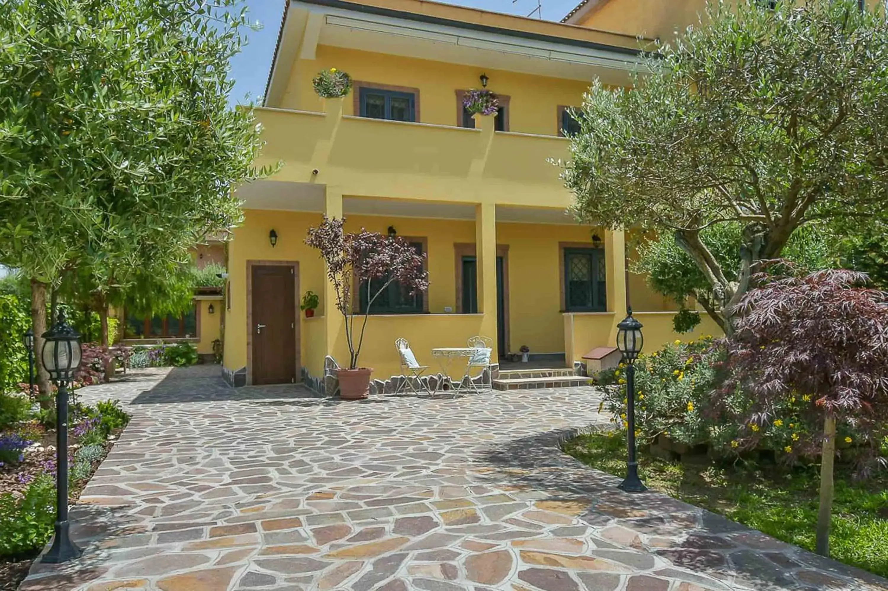 Facade/entrance in A Casa di Titty Facade/entrance in A Casa di Titty