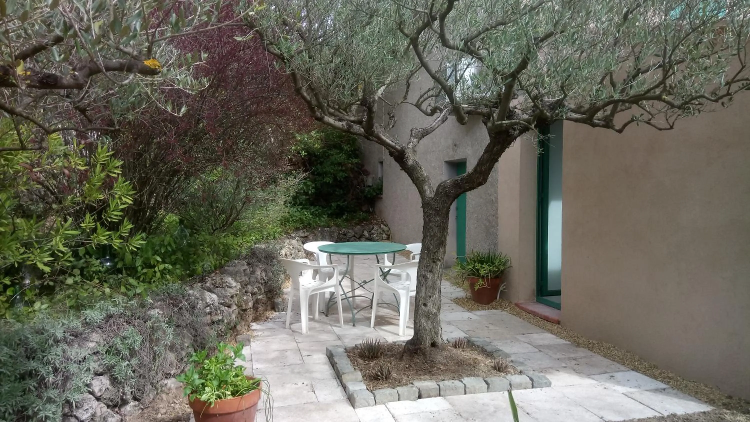 Patio in La Radassière