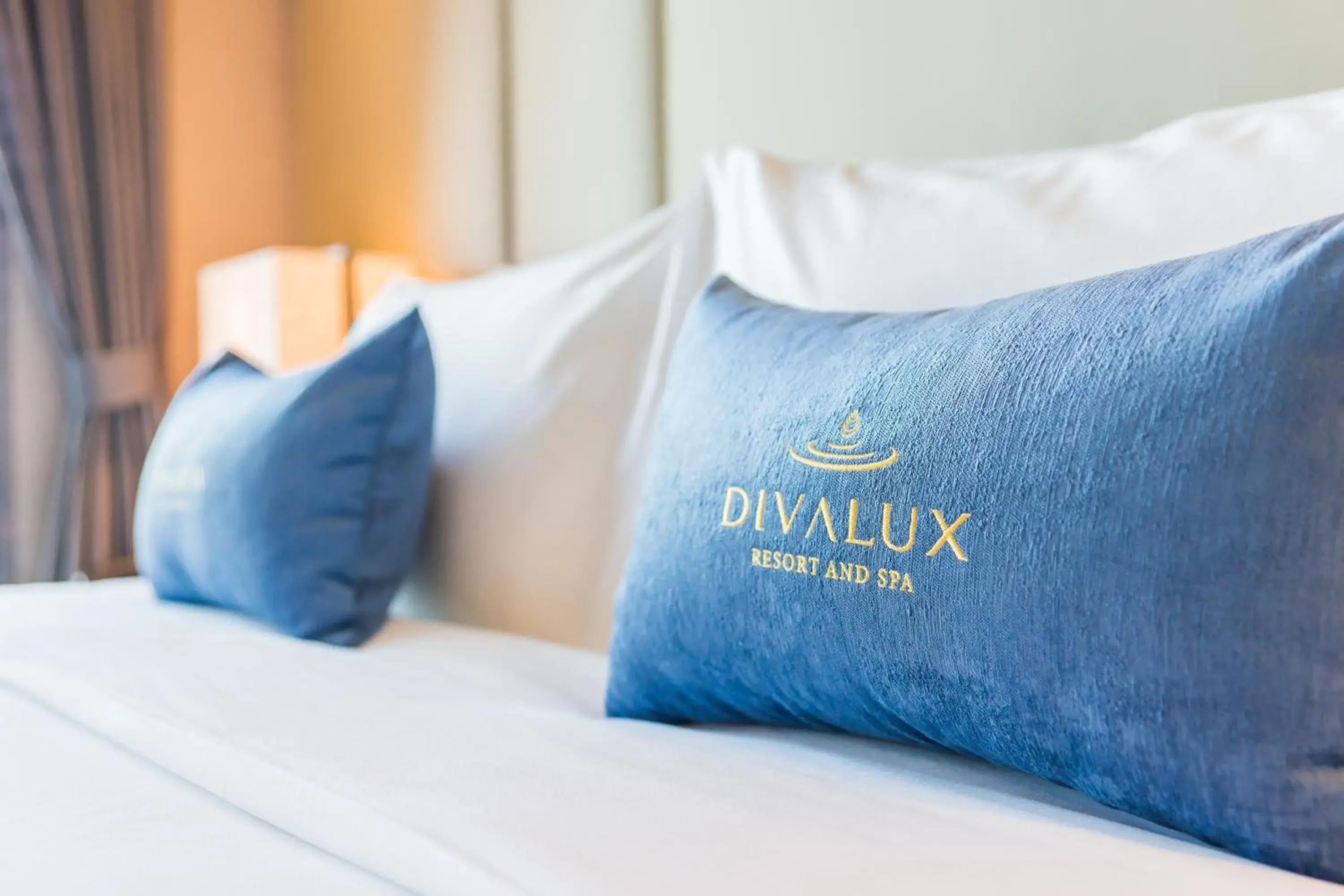 Property building, Bed in Divalux Resort & Spa Bangkok, Suvarnabhumi Airport-Free Shuttle Property building, Bed in Divalux Resort & Spa Bangkok, Suvarnabhumi Airport-Free Shuttle