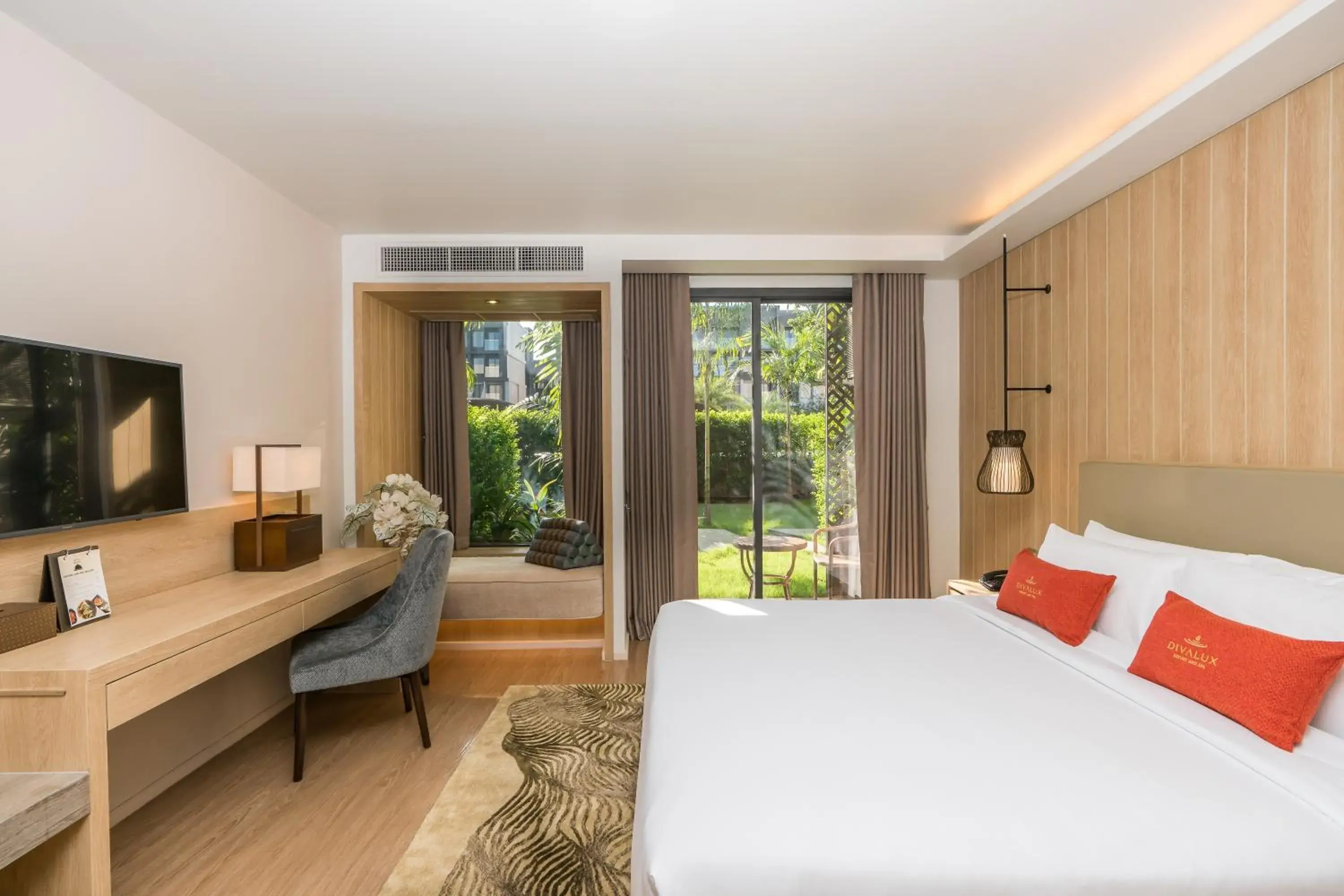 Double or Twin Room with Canal View in Divalux Resort & Spa Bangkok, Suvarnabhumi Airport-Free Shuttle Double or Twin Room with Canal View in Divalux Resort & Spa Bangkok, Suvarnabhumi Airport-Free Shuttle