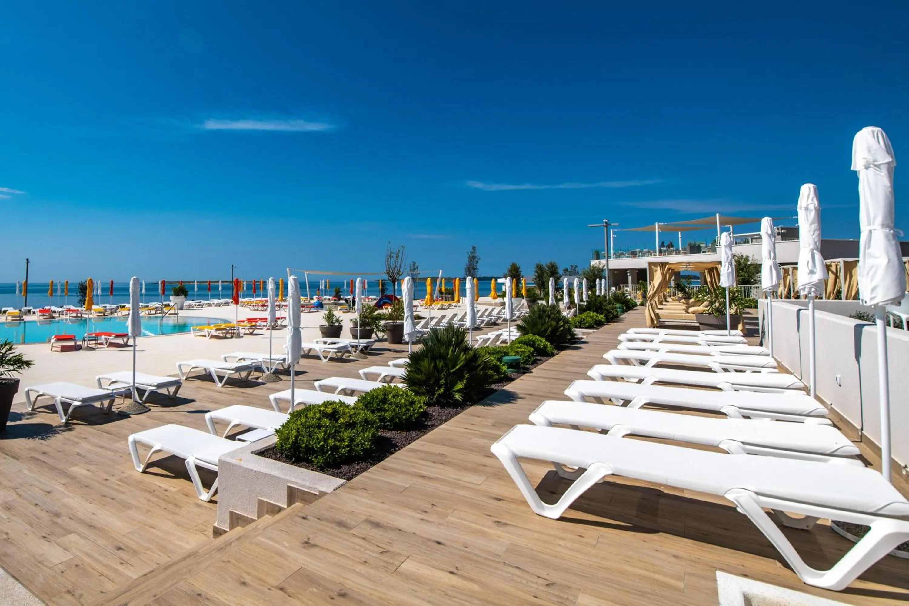 Swimming pool in Arena Grand Kazela Camping Homes