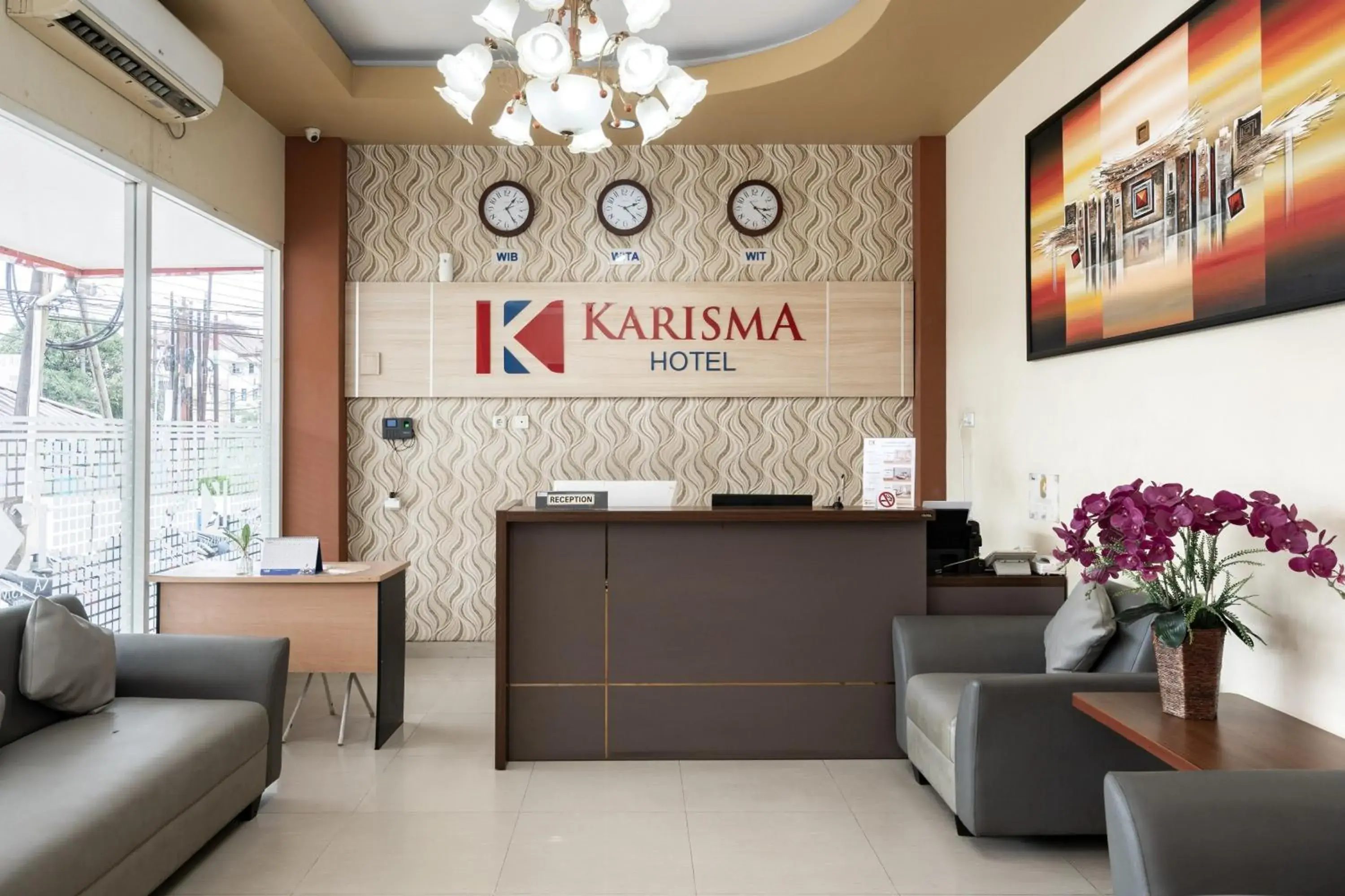 Lobby or reception in RedDoorz near Islamic Center Samarinda Lobby or reception in RedDoorz near Islamic Center Samarinda