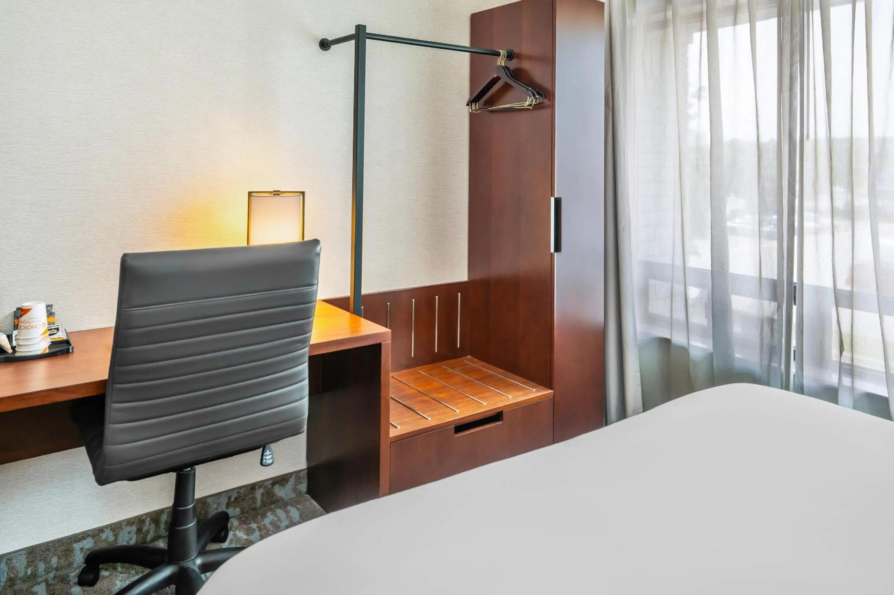 Bedroom, Bed in Comfort Inn East