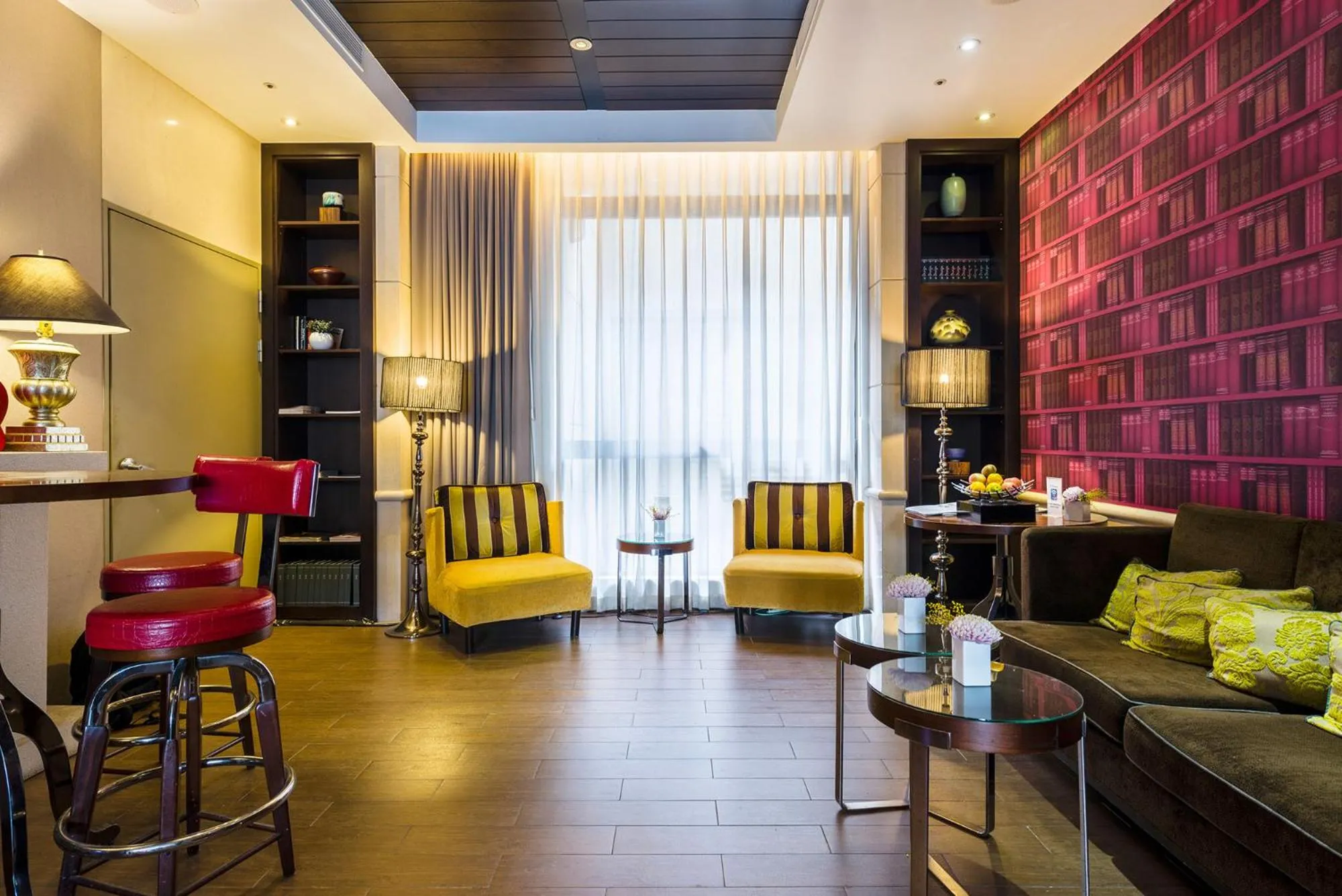 Restaurant/places to eat in Leofoo Residences