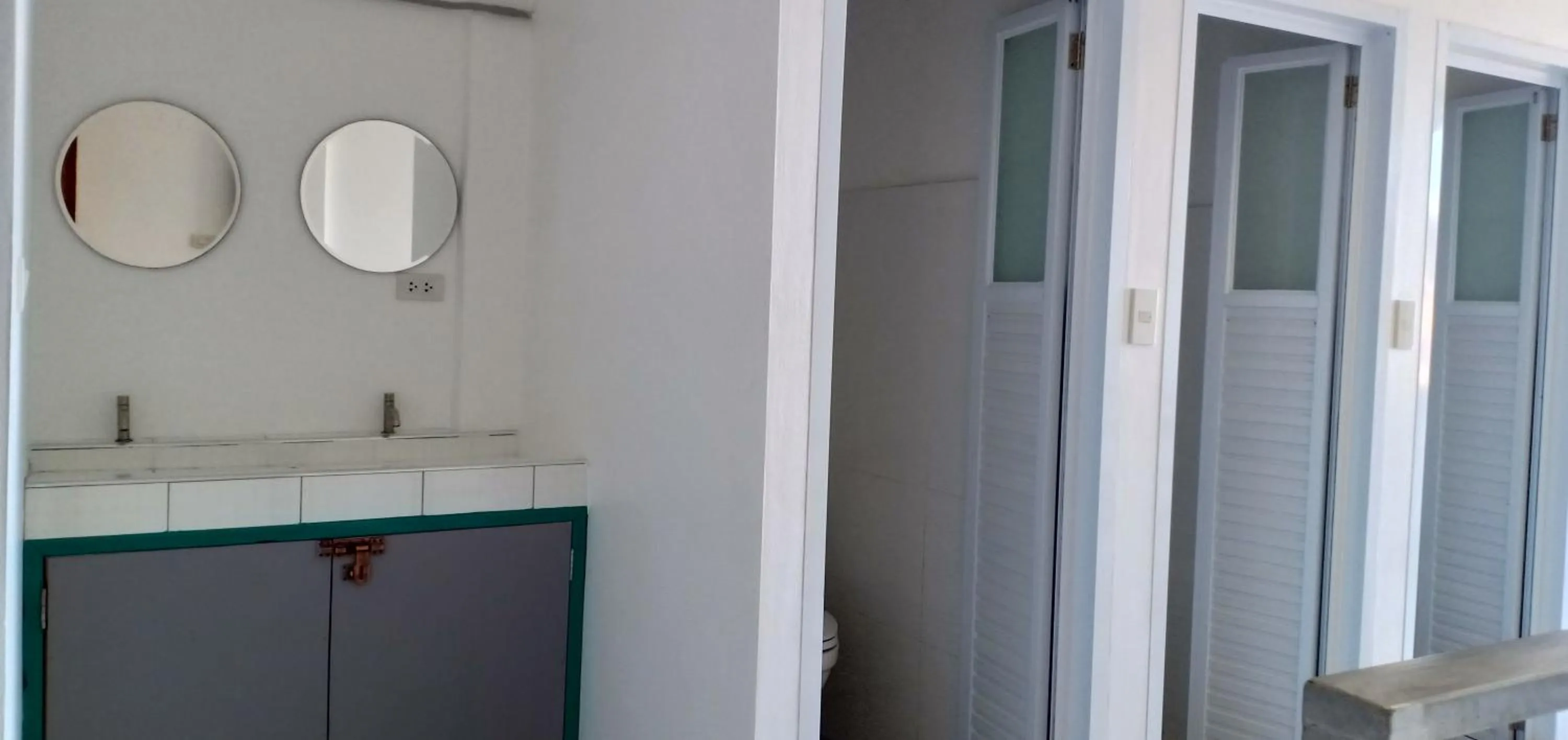 Chaweng best hotel and hostel samui