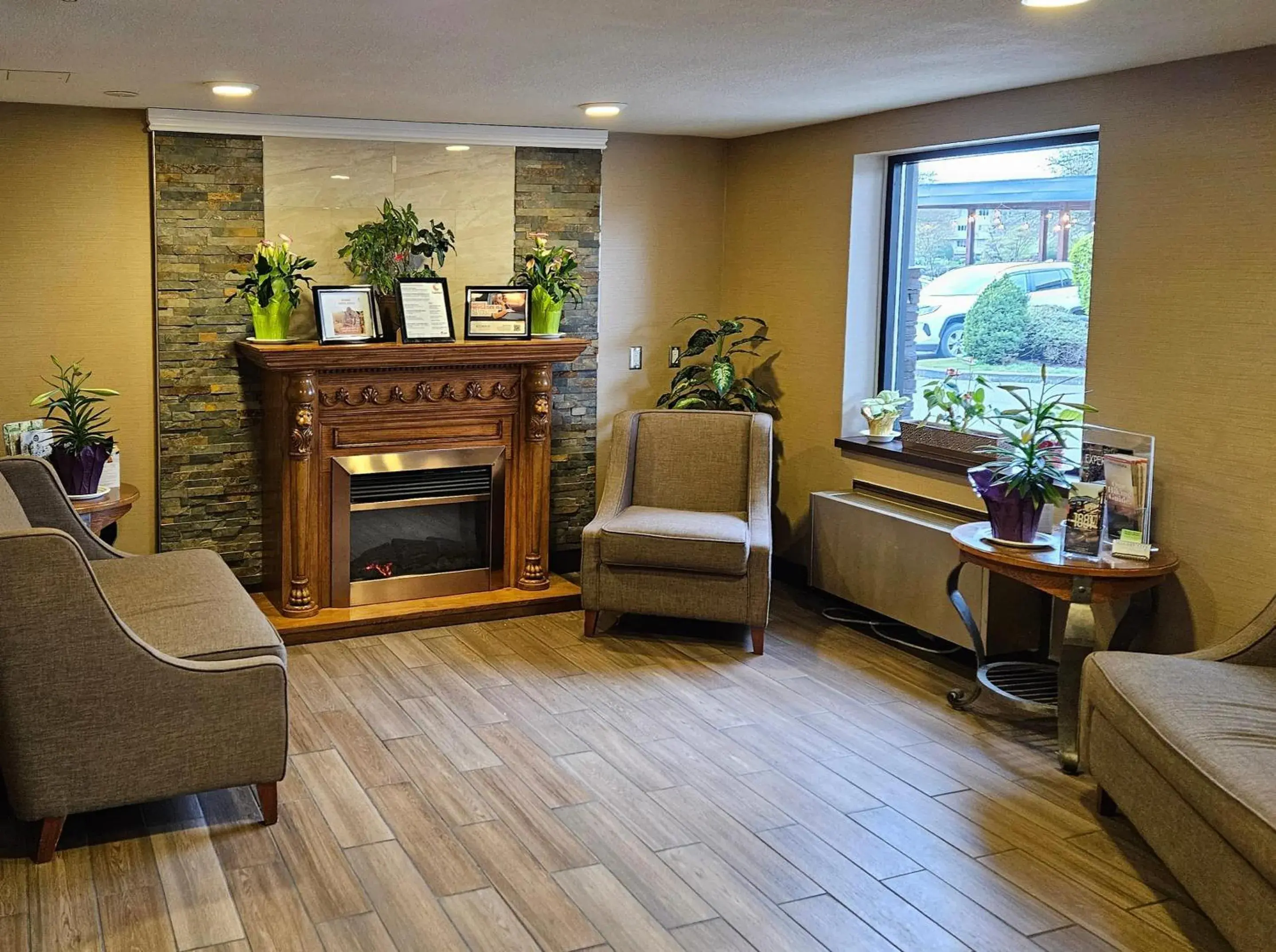 Lobby or reception in Comfort Inn Lobby or reception in Comfort Inn