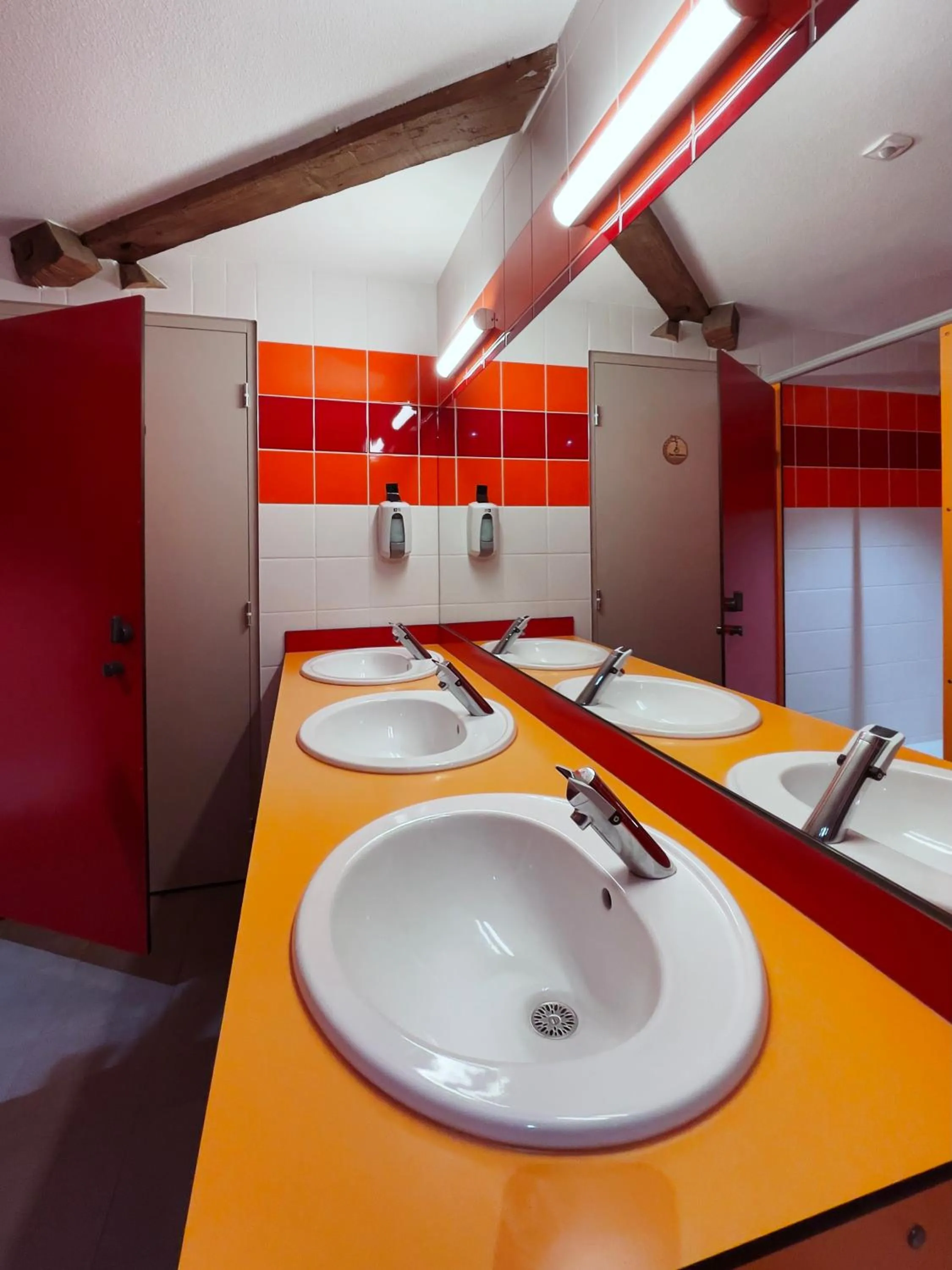 Bathroom in La Maison Verneuil