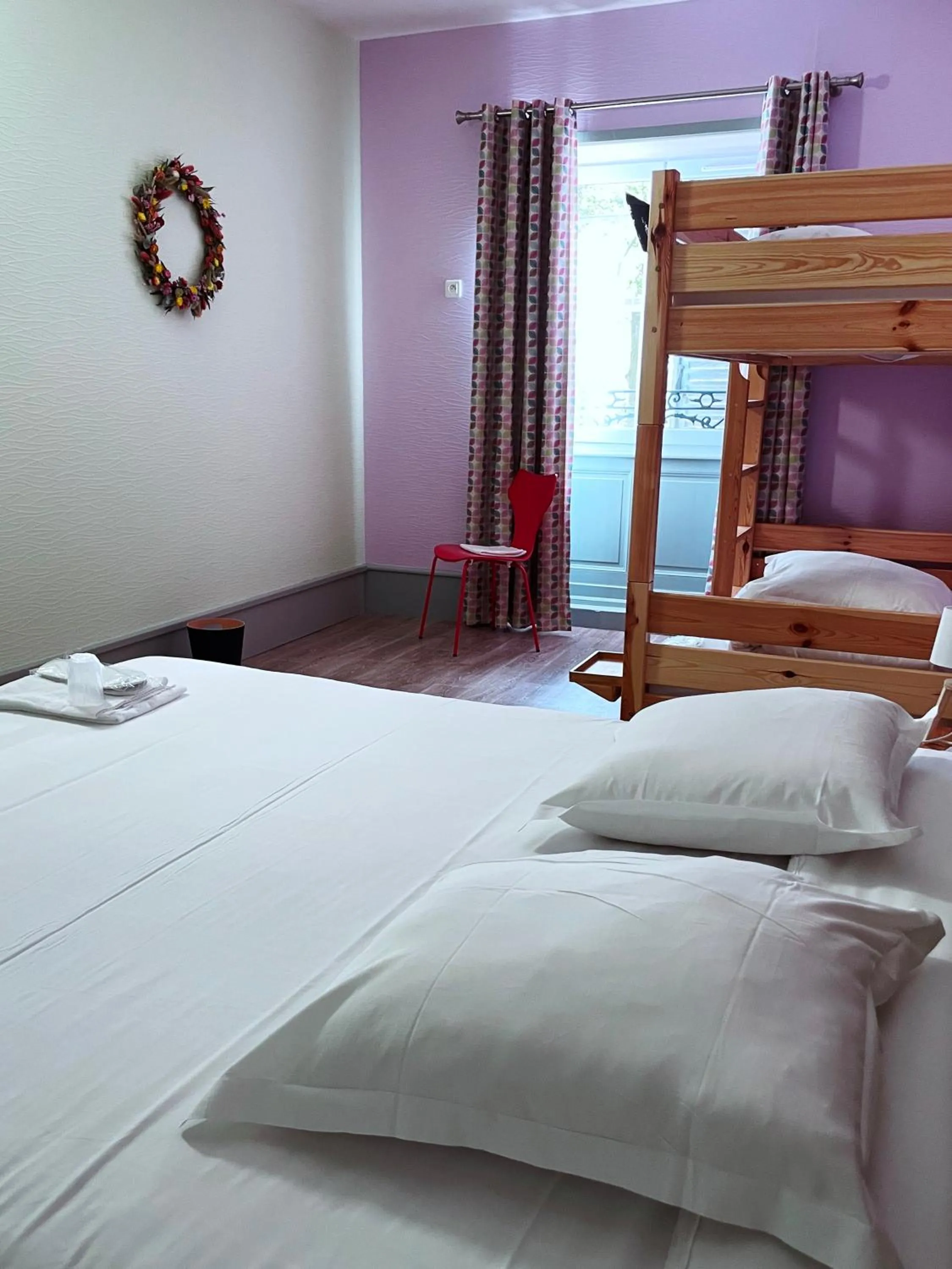 bunk bed in La Maison Verneuil