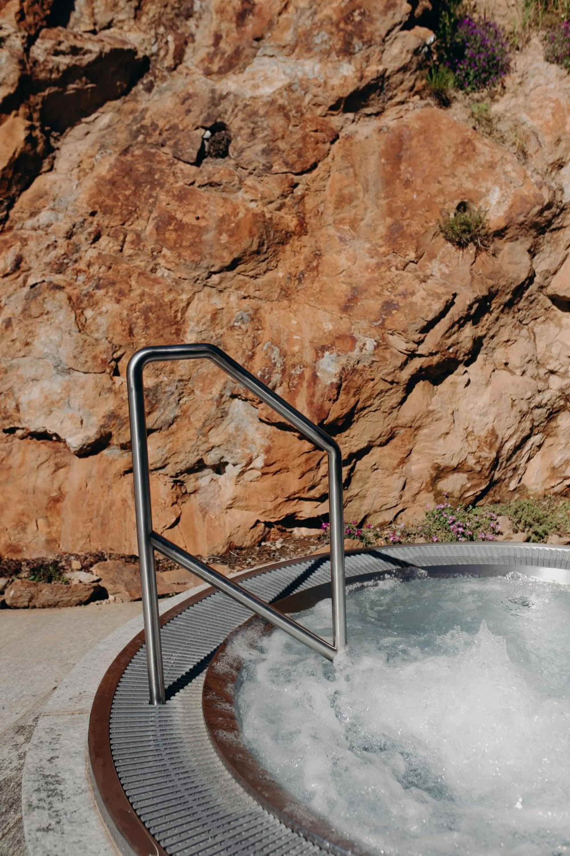 Hot Tub in Armancette - The Leading Hotels of the World