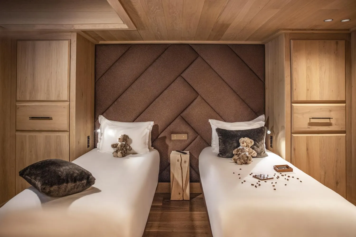 children, Bed in Armancette - The Leading Hotels of the World