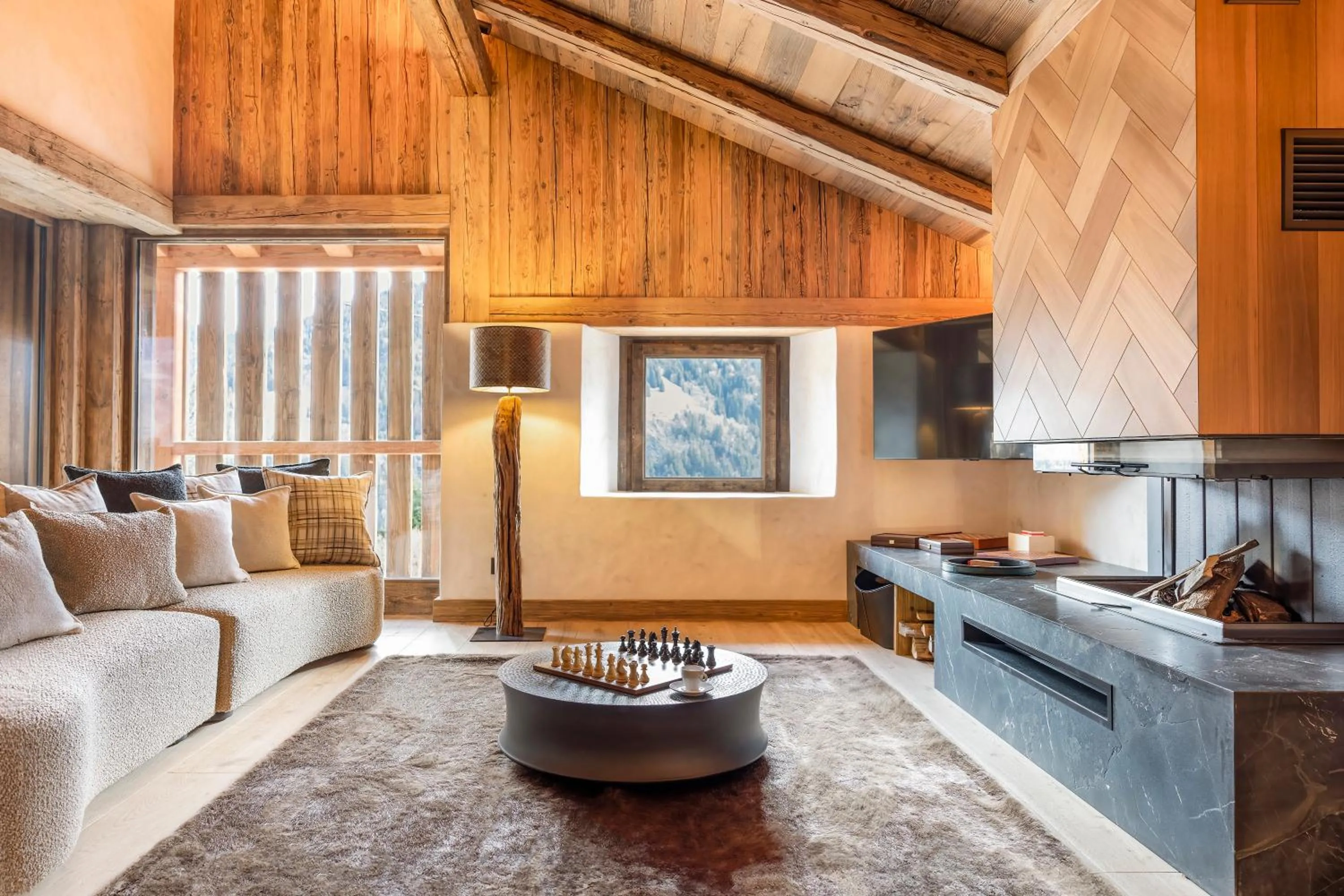 Living room in Armancette - The Leading Hotels of the World