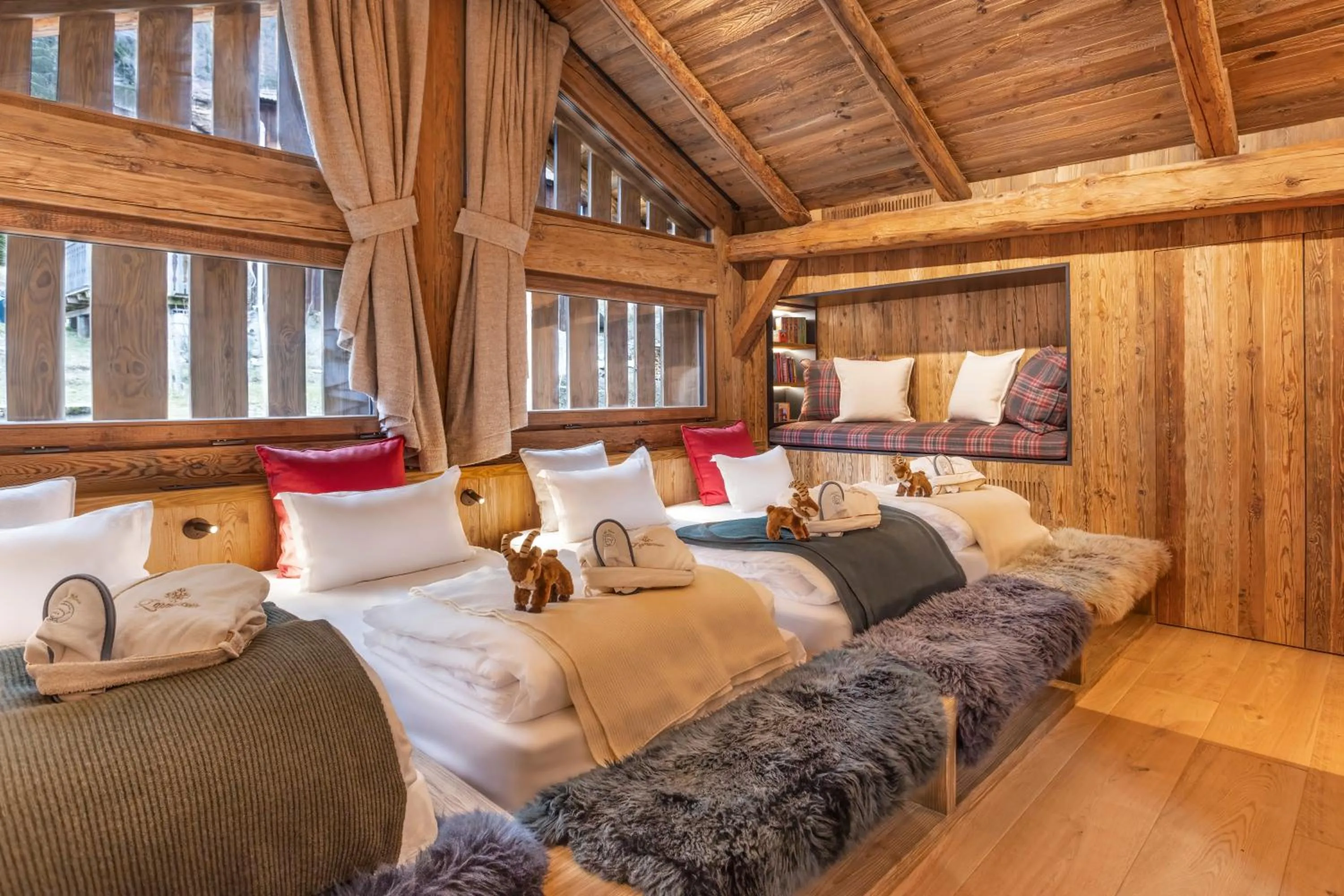 Photo of the whole room in Armancette - The Leading Hotels of the World