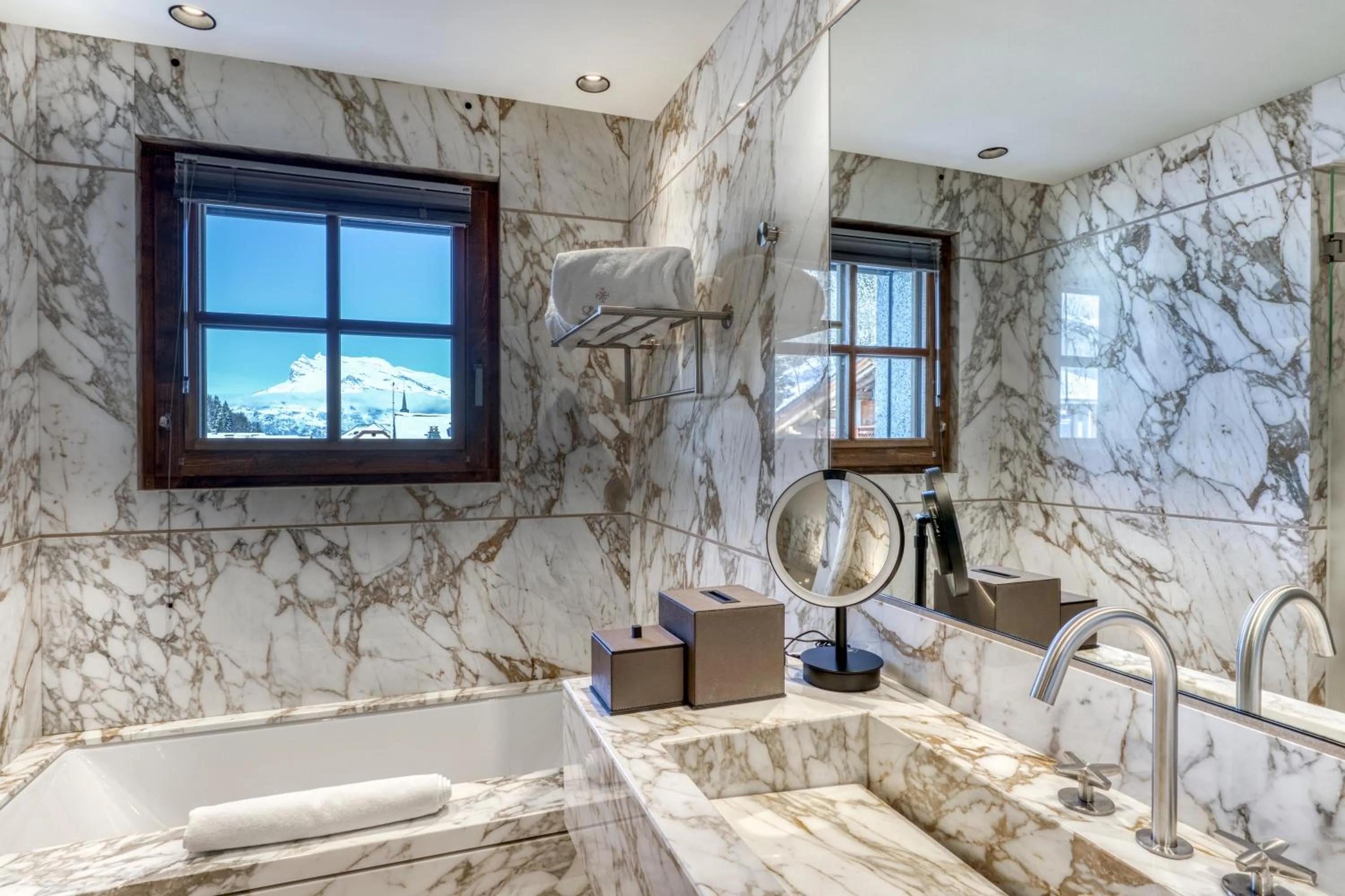 Bathroom in Armancette - The Leading Hotels of the World
