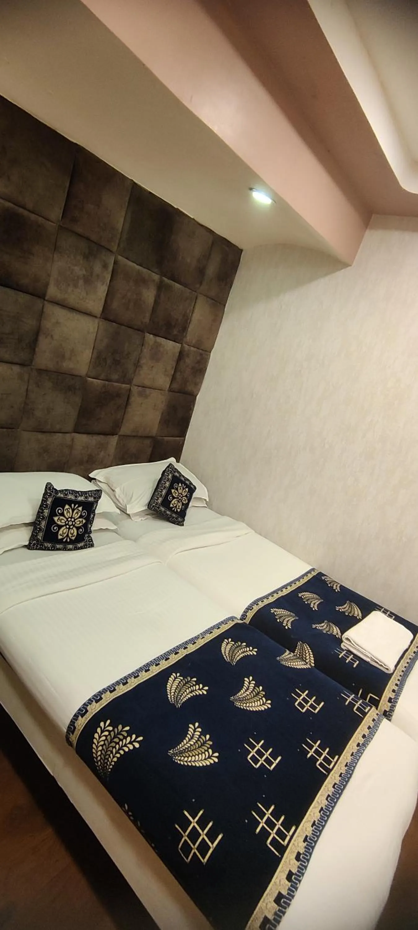 Bed in Hotel Fortune