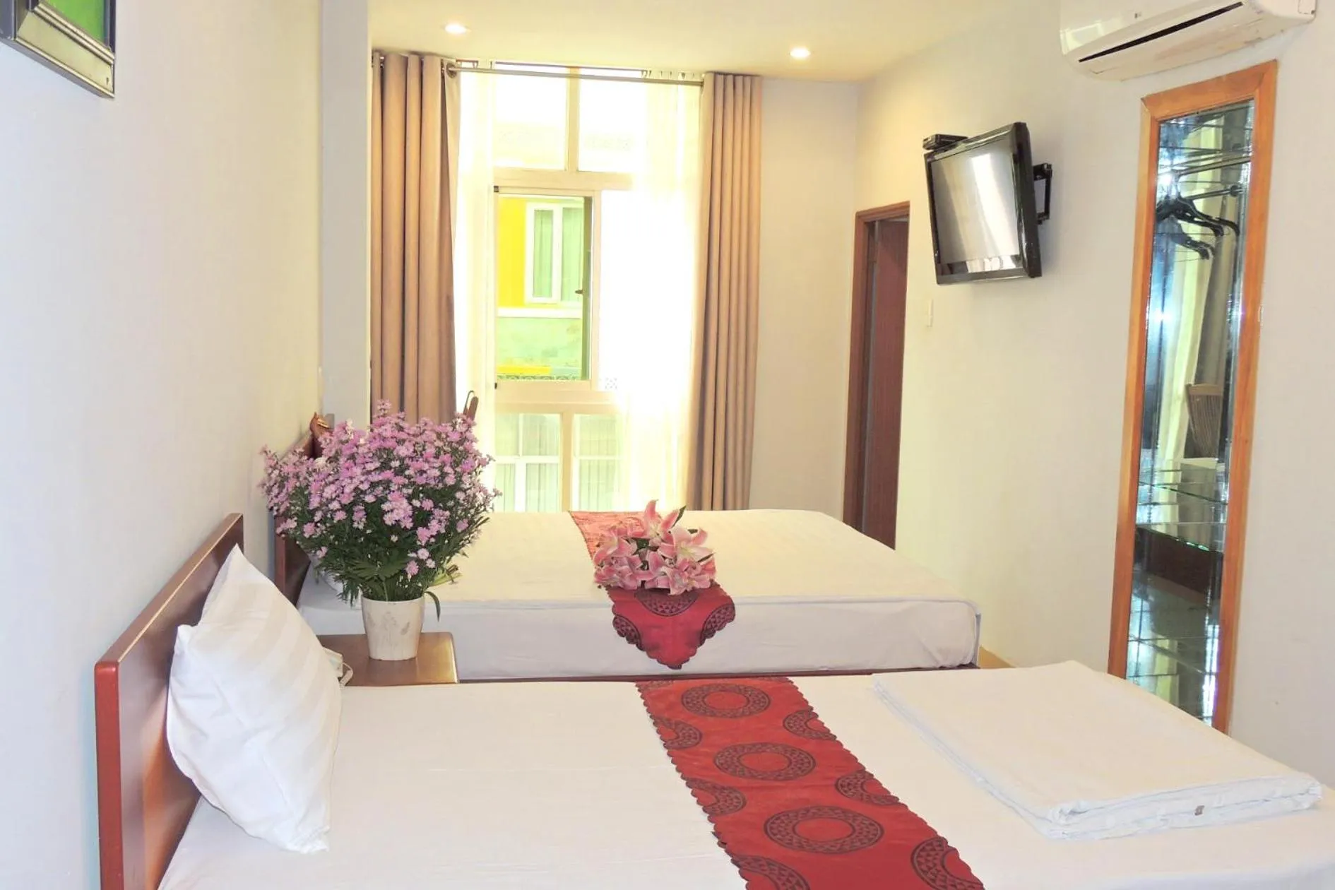 Bedroom in Sao Nam Hotel - Bui Vien Walking Street