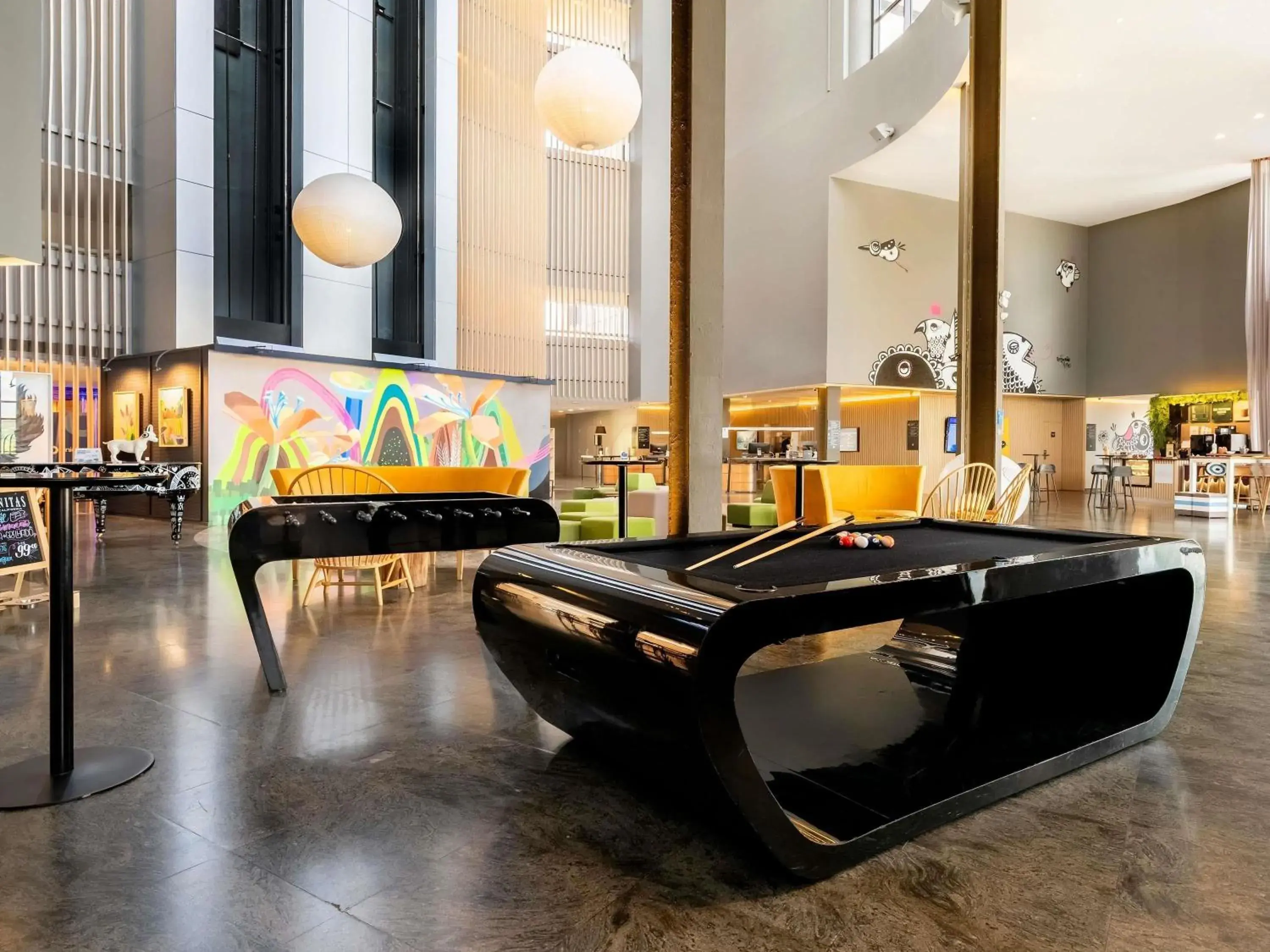 Lobby or reception in Pullman Sao Paulo Guarulhos Airport Lobby or reception in Pullman Sao Paulo Guarulhos Airport