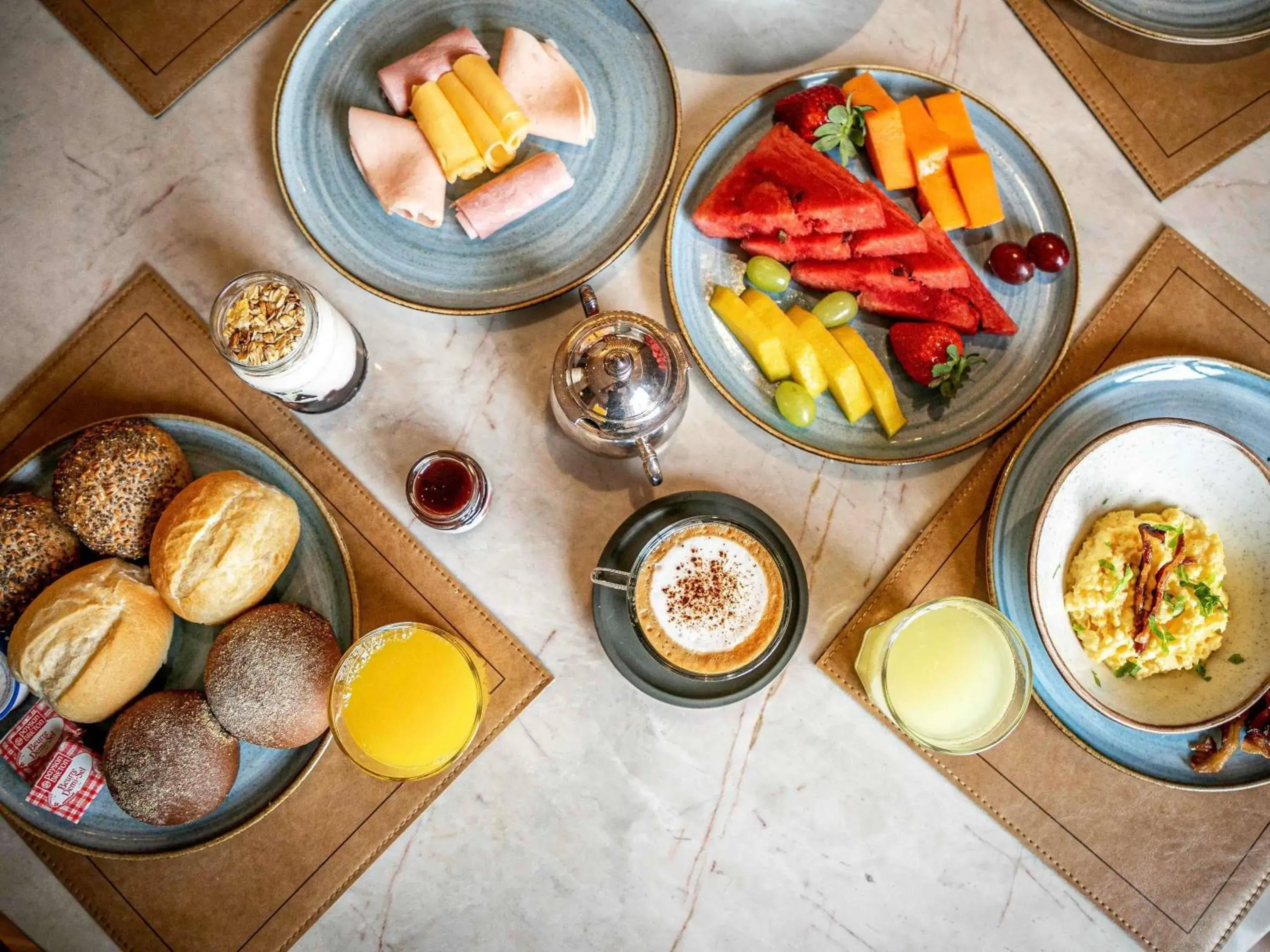 Breakfast in Pullman Sao Paulo Guarulhos Airport Breakfast in Pullman Sao Paulo Guarulhos Airport