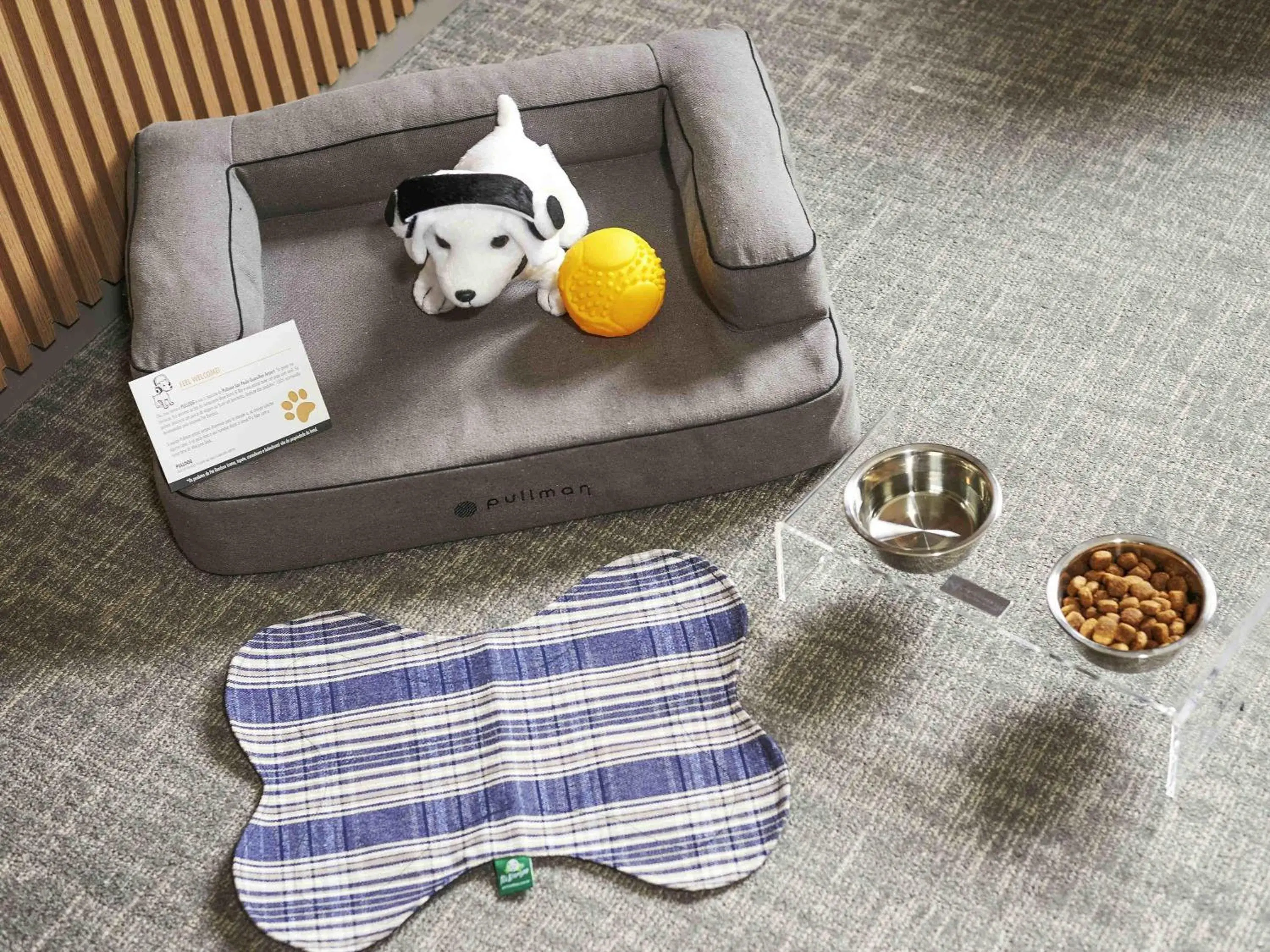 Bedroom in Pullman Sao Paulo Guarulhos Airport Bedroom in Pullman Sao Paulo Guarulhos Airport