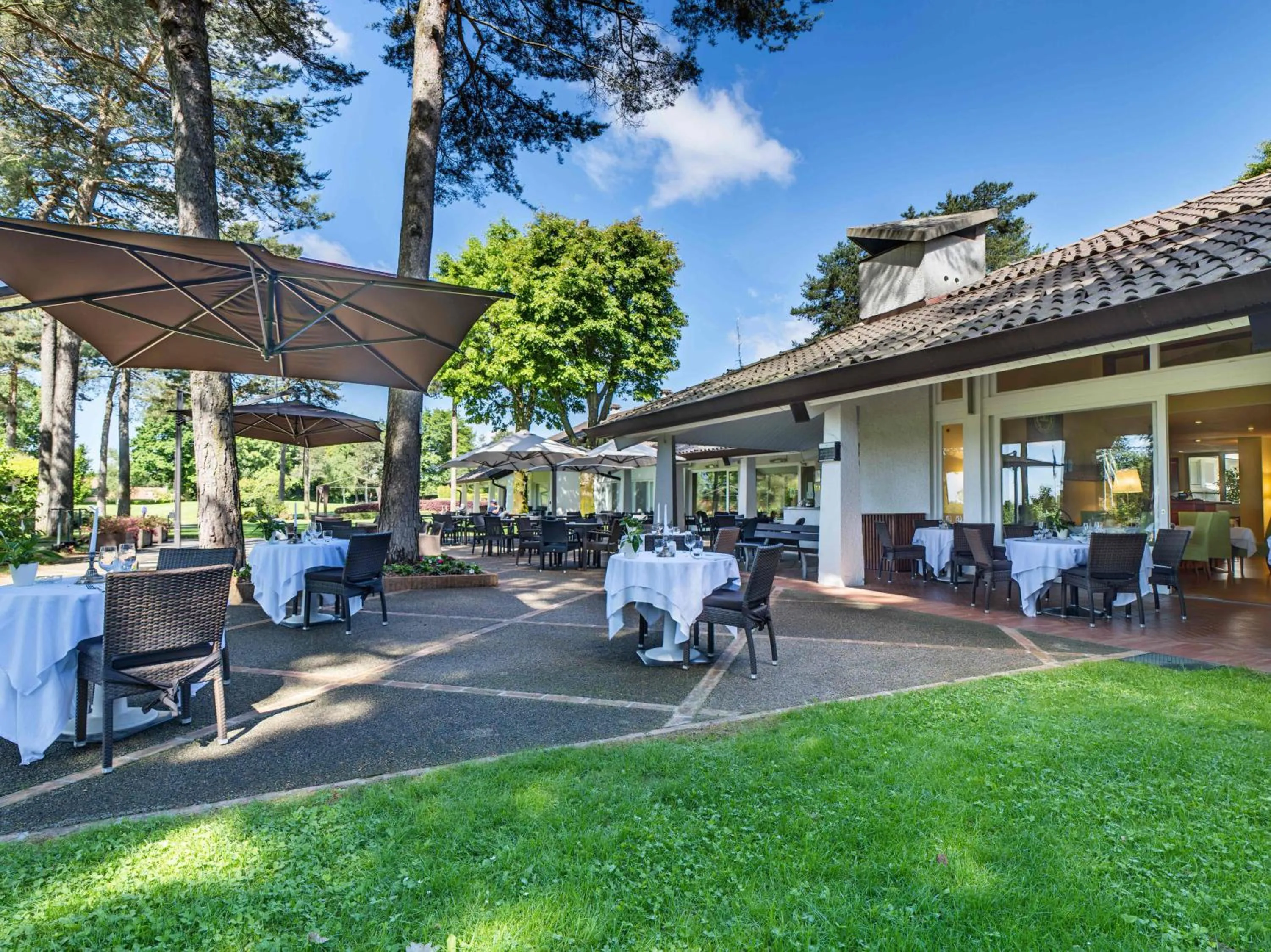 Restaurant/places to eat in Golf Hotel La Pinetina