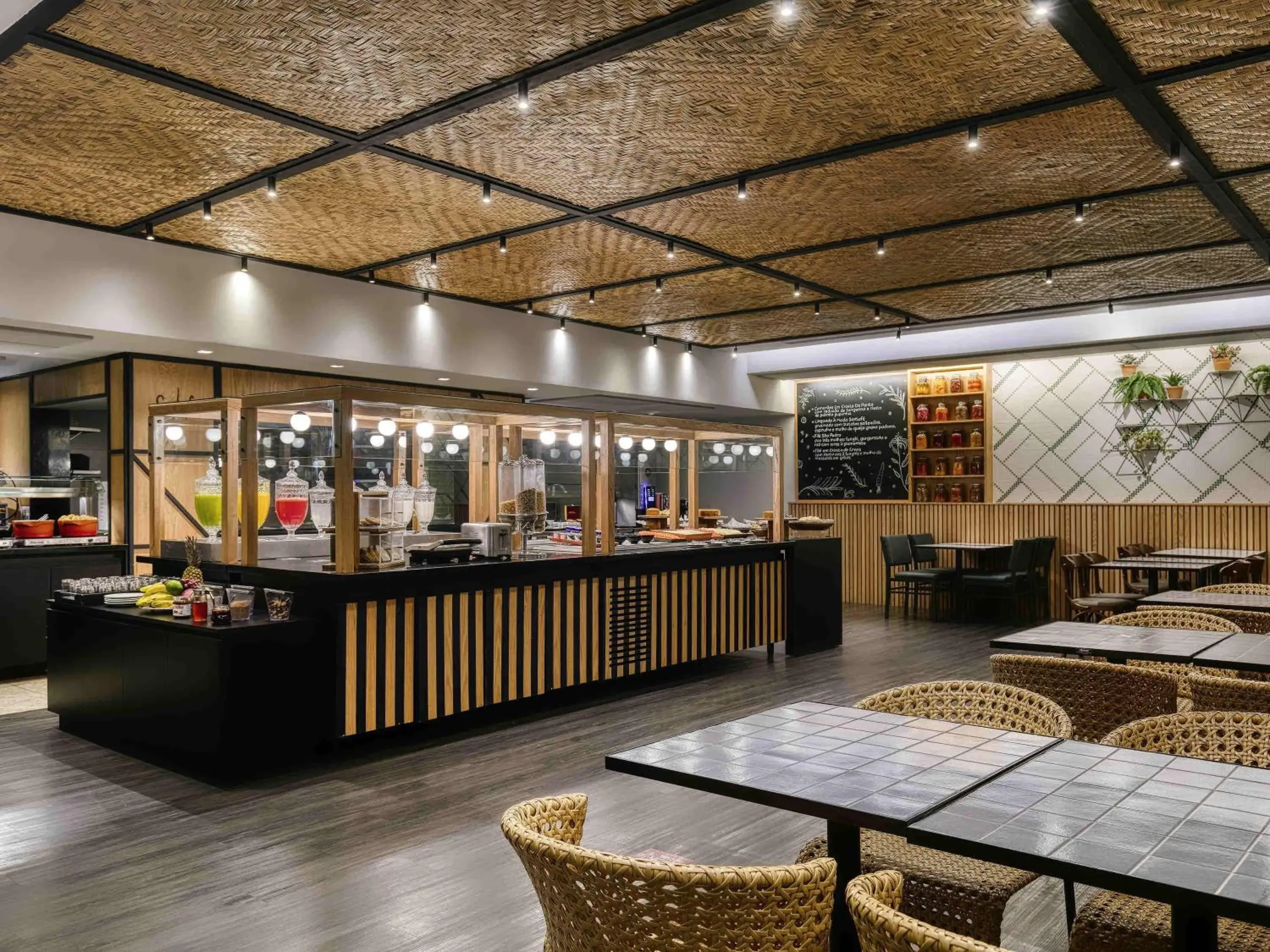 Restaurant/places to eat in Caesar Business Belo Horizonte Belvedere Restaurant/places to eat in Caesar Business Belo Horizonte Belvedere