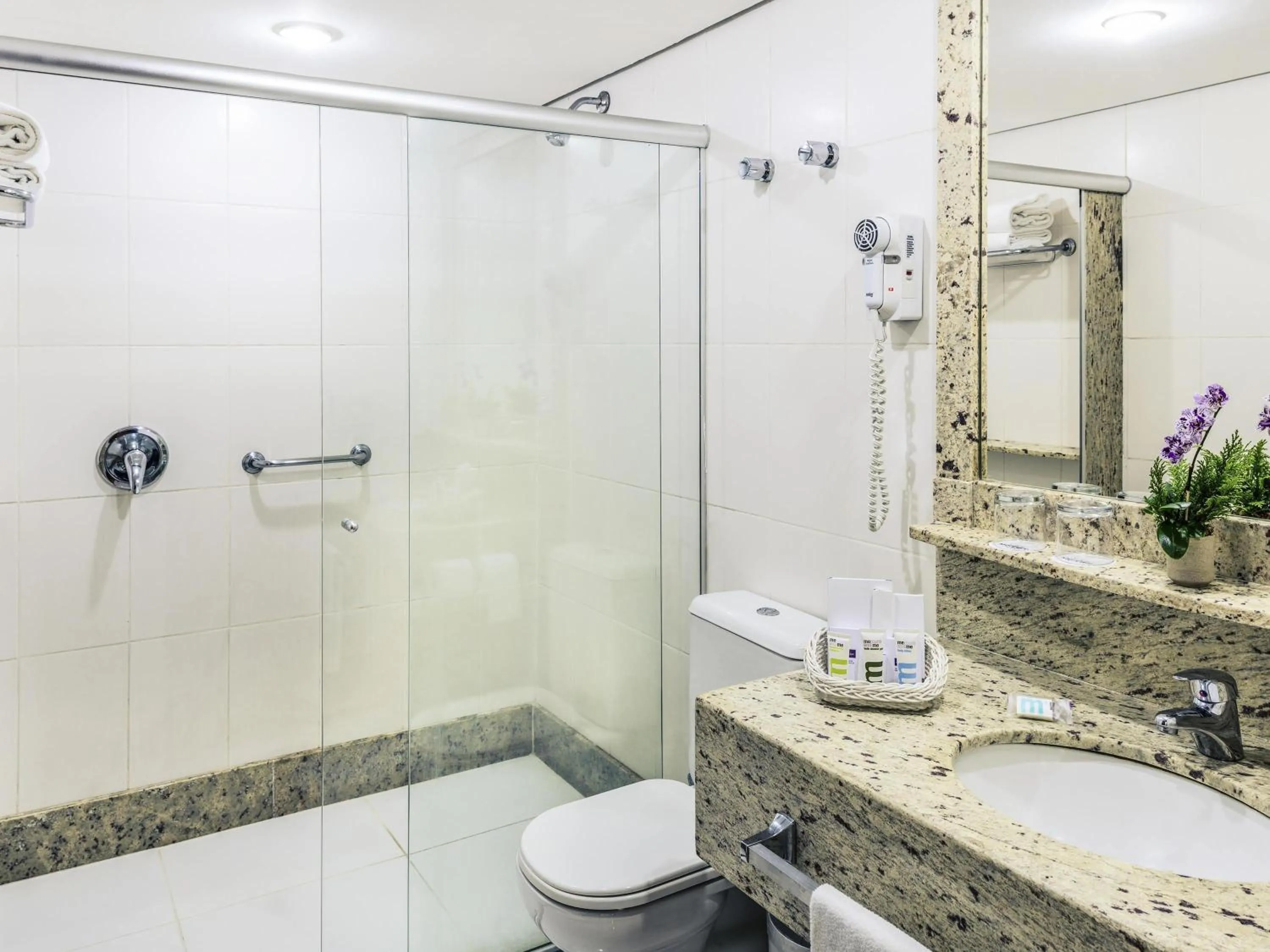 Bedroom in Caesar Business Belo Horizonte Belvedere