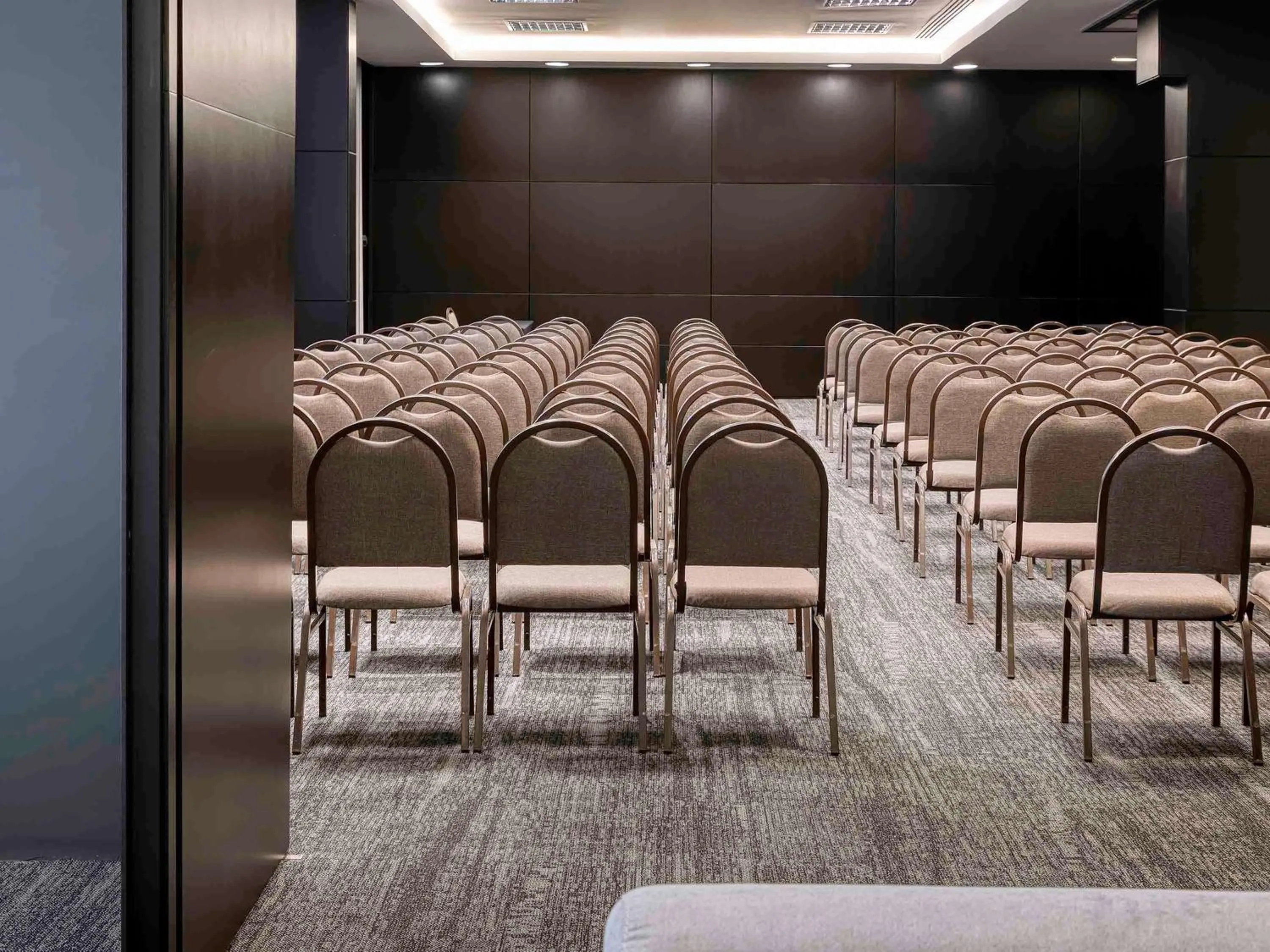 Meeting/conference room in Caesar Business Belo Horizonte Belvedere