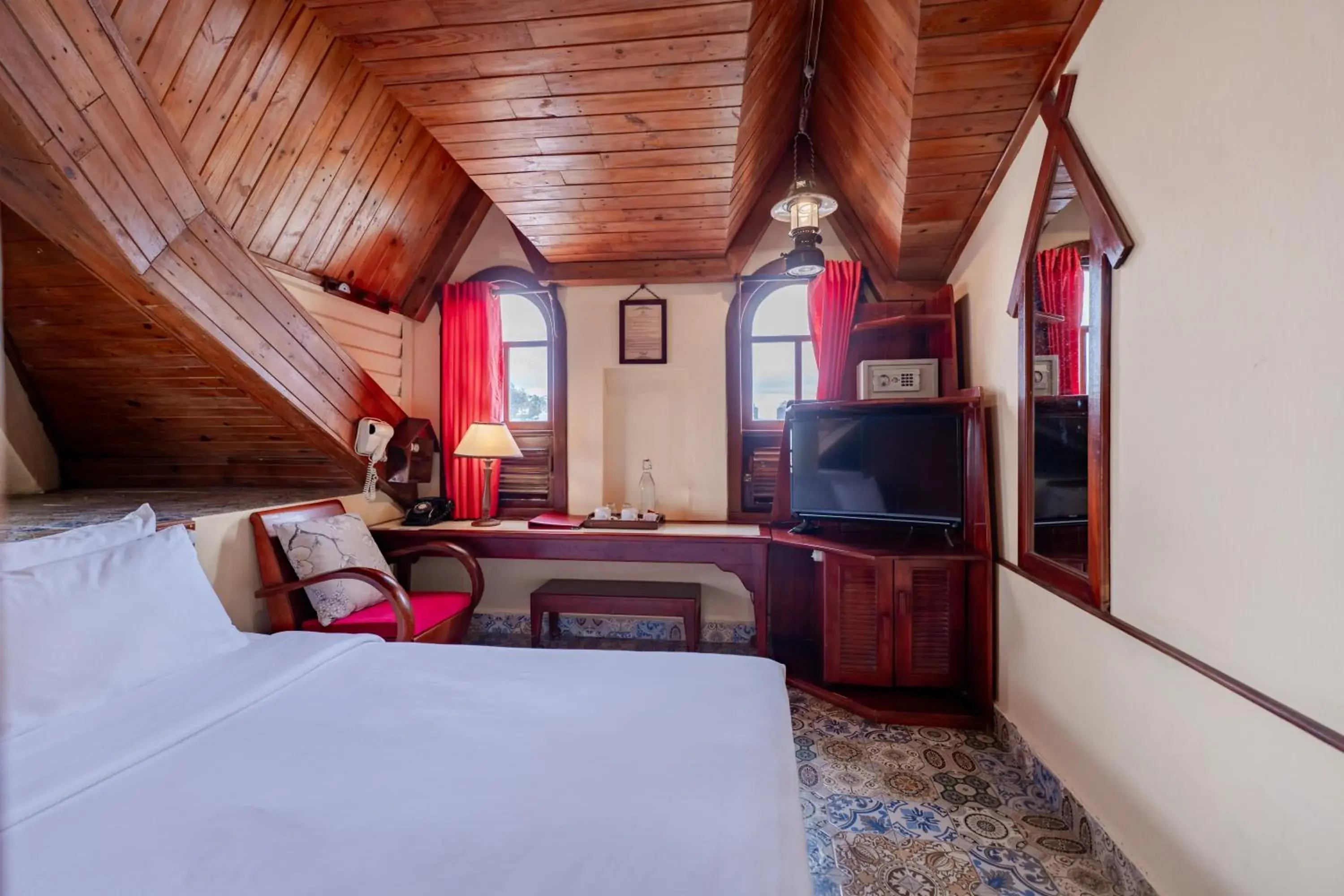 Bed in Saphir Dalat Hotel Bed in Saphir Dalat Hotel