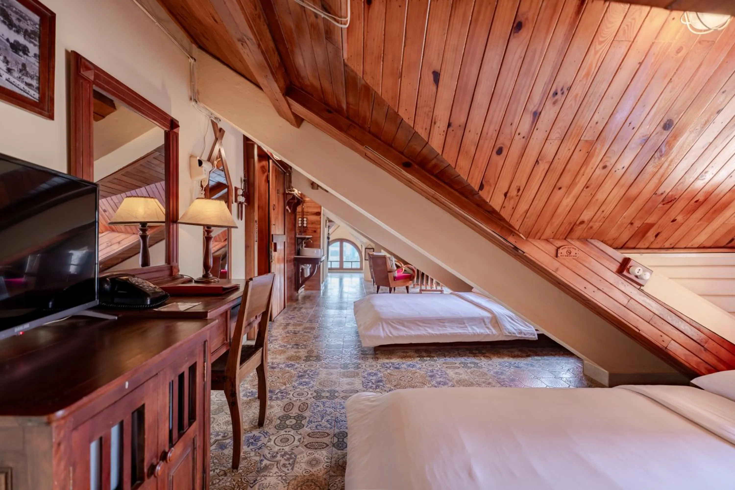 Bed in Saphir Dalat Hotel