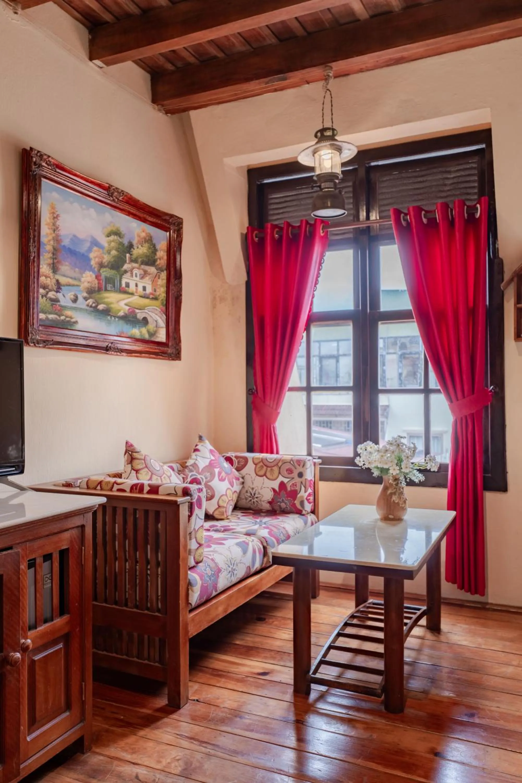 Bed in Saphir Dalat Hotel