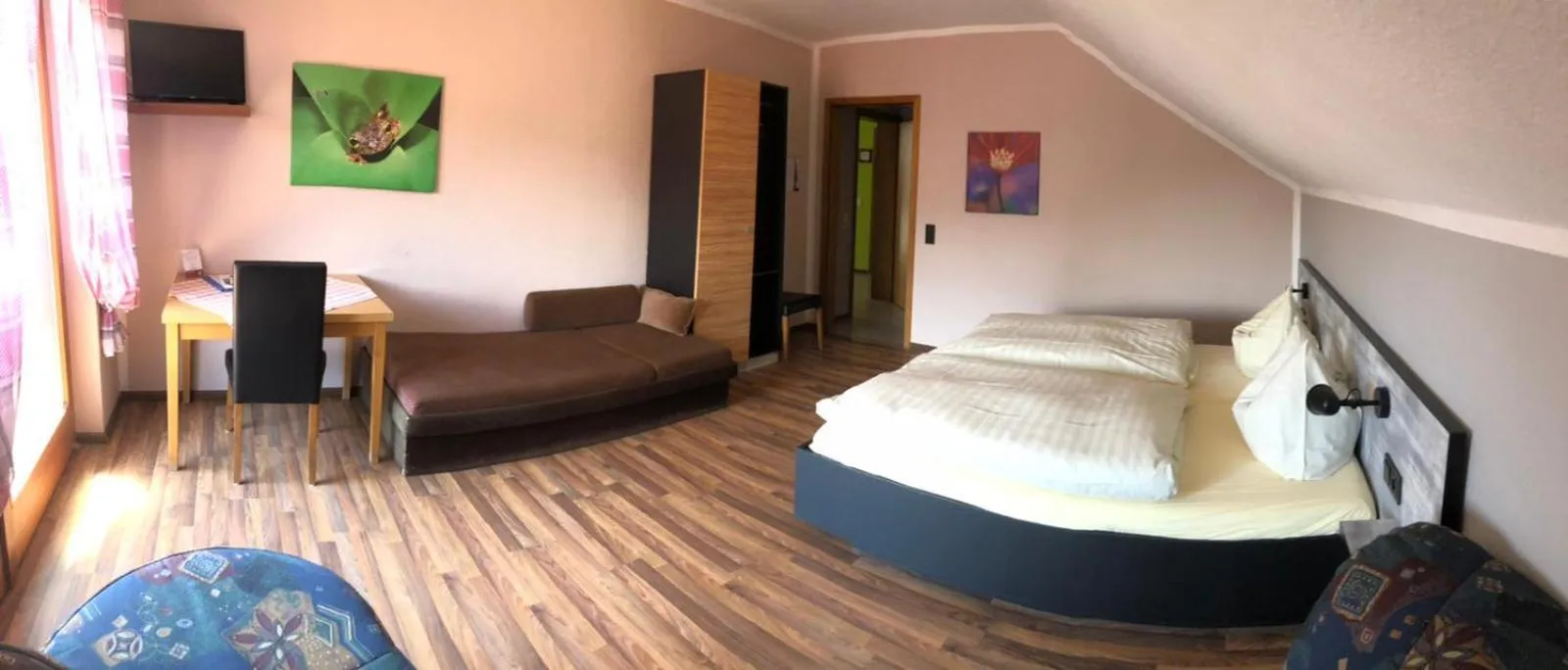 Bed in Landgasthof-Porta