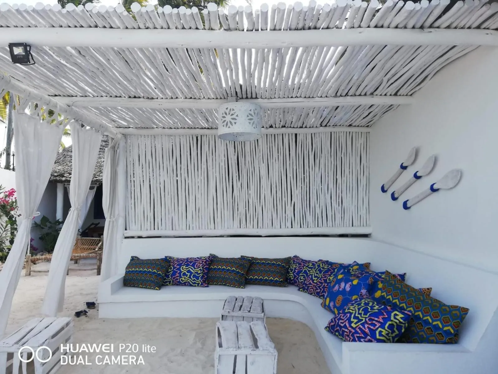 Property building in Peter Pan Beach Lodge