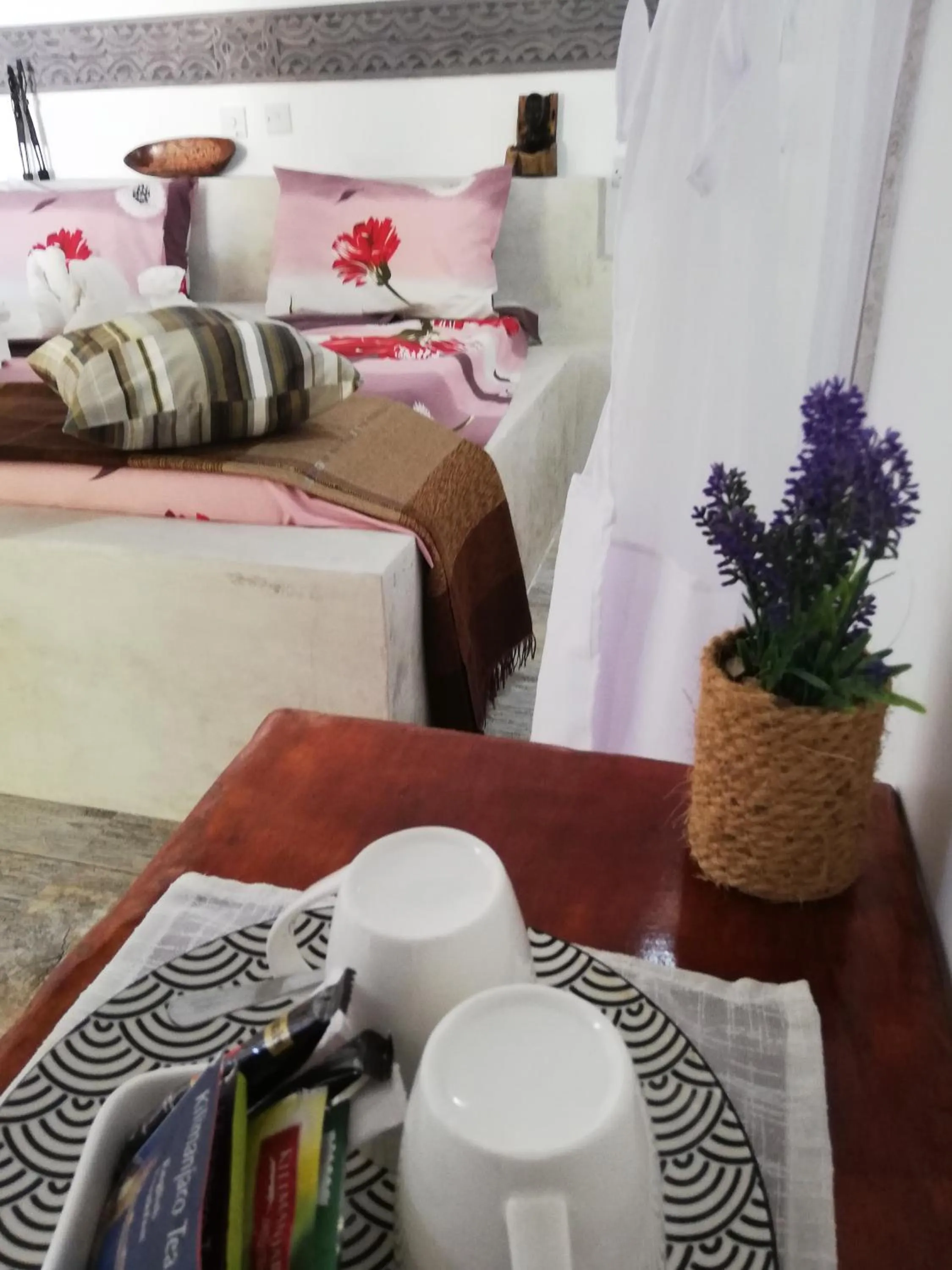 Coffee/tea facilities, Bed in Peter Pan Beach Lodge