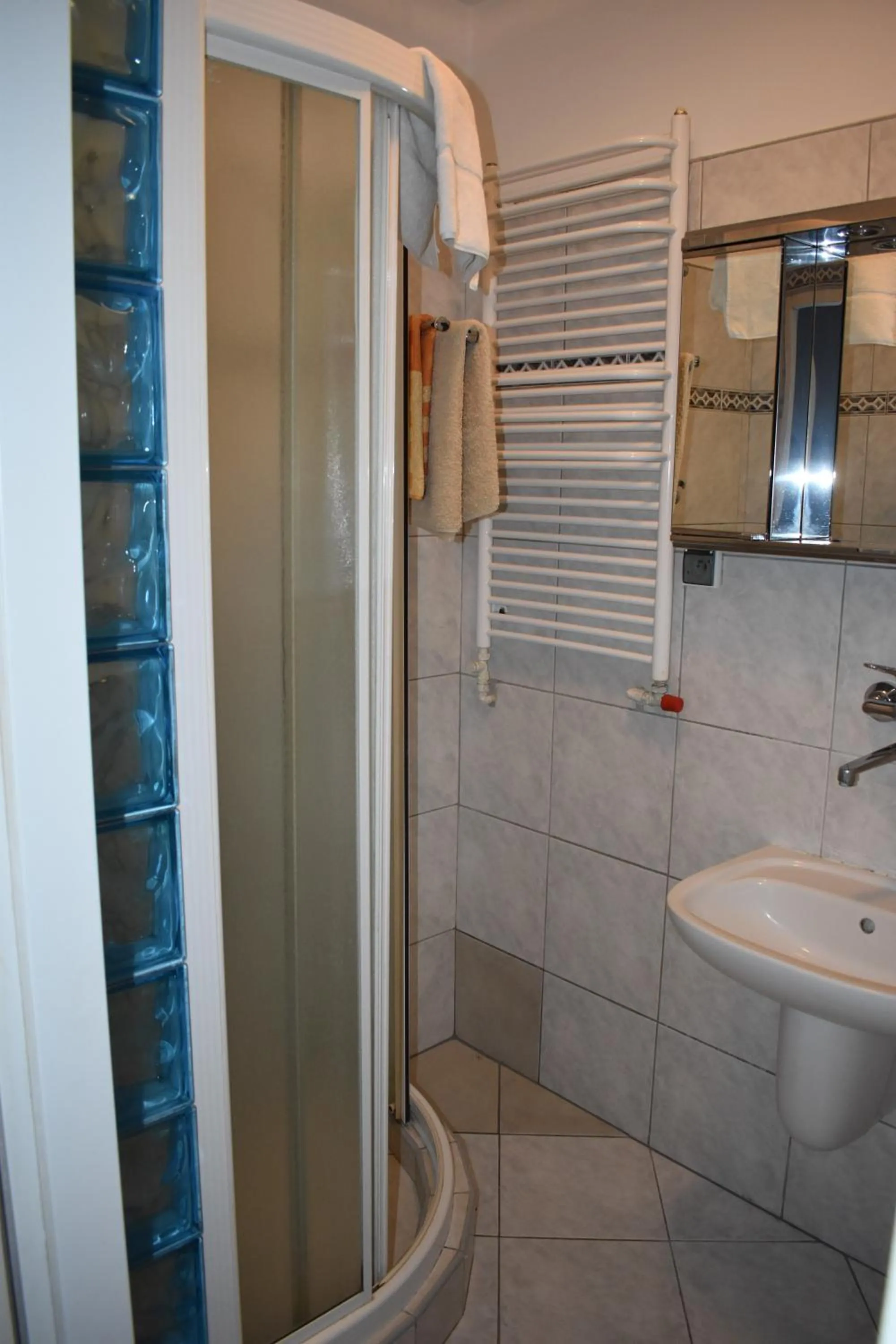 Bathroom in Ośrodek Wypoczynkowy Ania Dźwirzyno