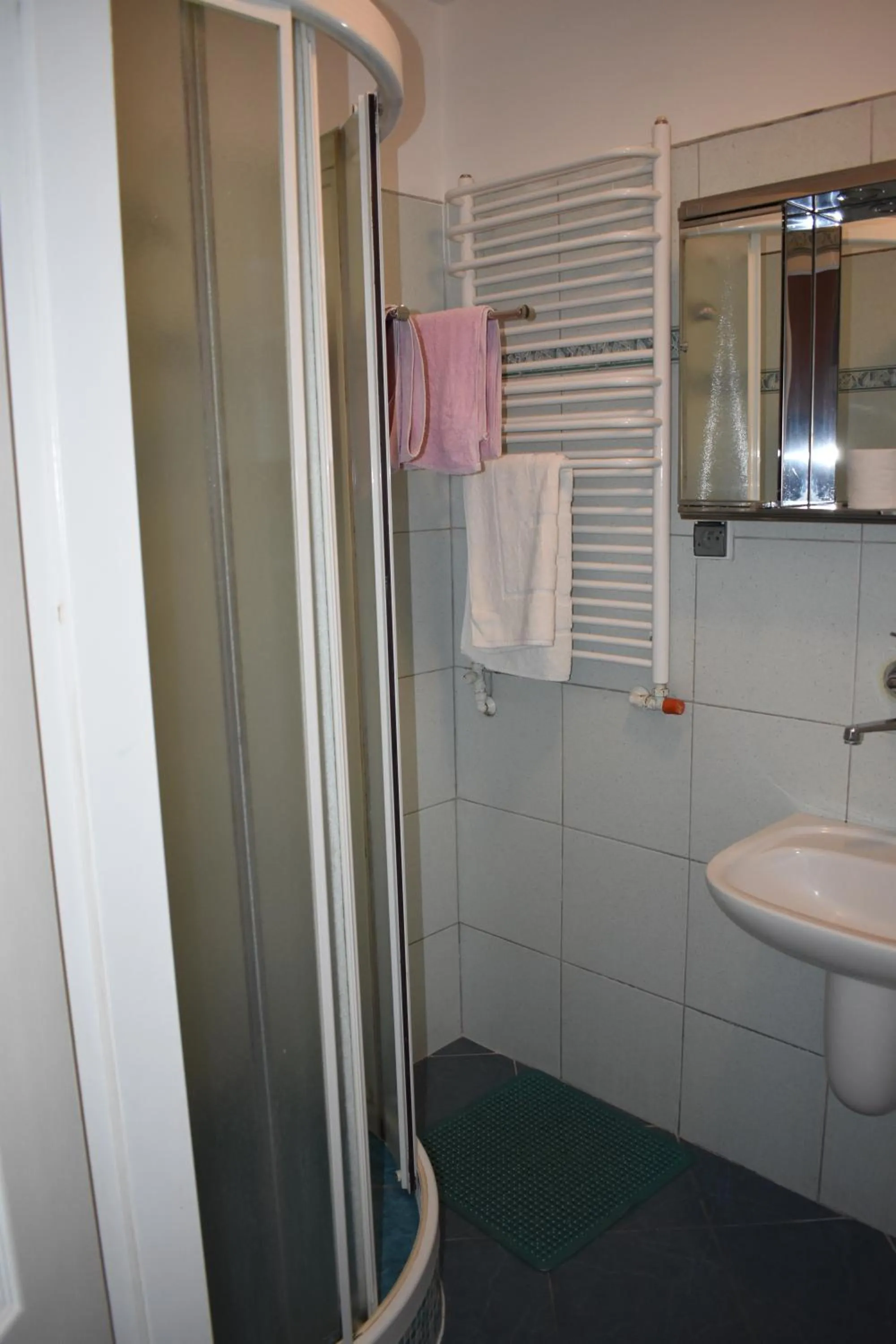 Bathroom in Ośrodek Wypoczynkowy Ania Dźwirzyno