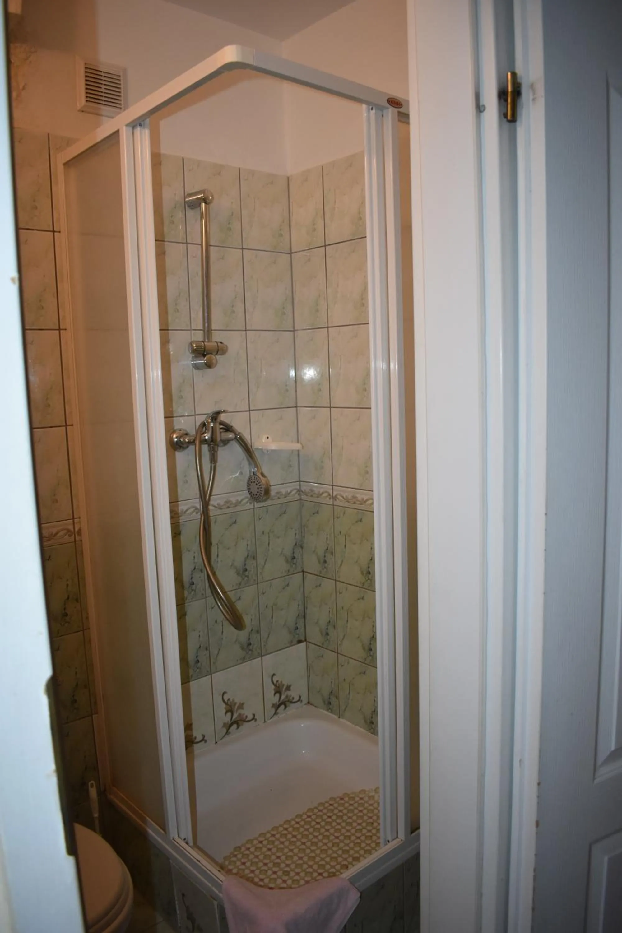 Bathroom in Ośrodek Wypoczynkowy Ania Dźwirzyno