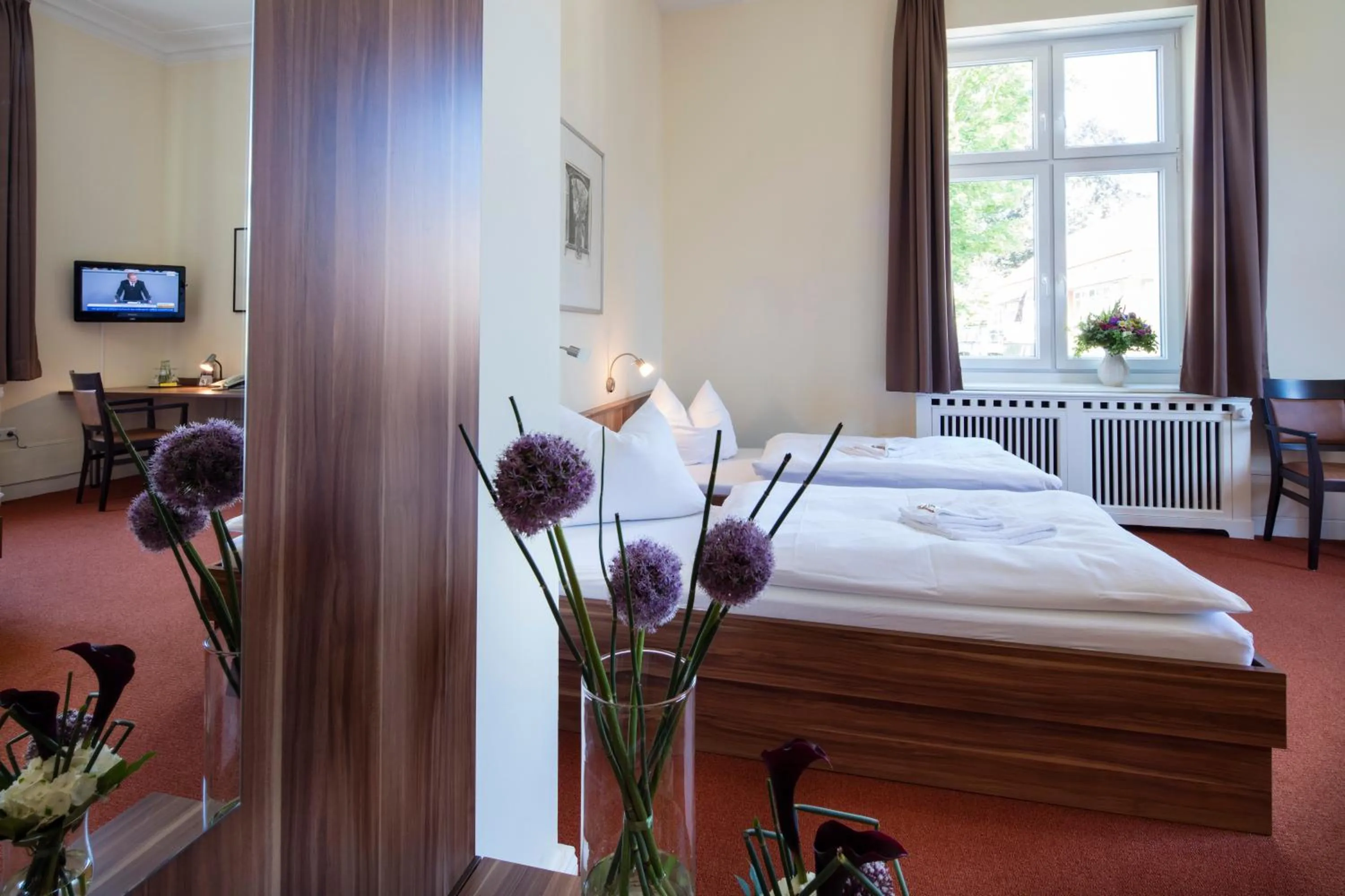 Bed in Europäische Akademie Berlin