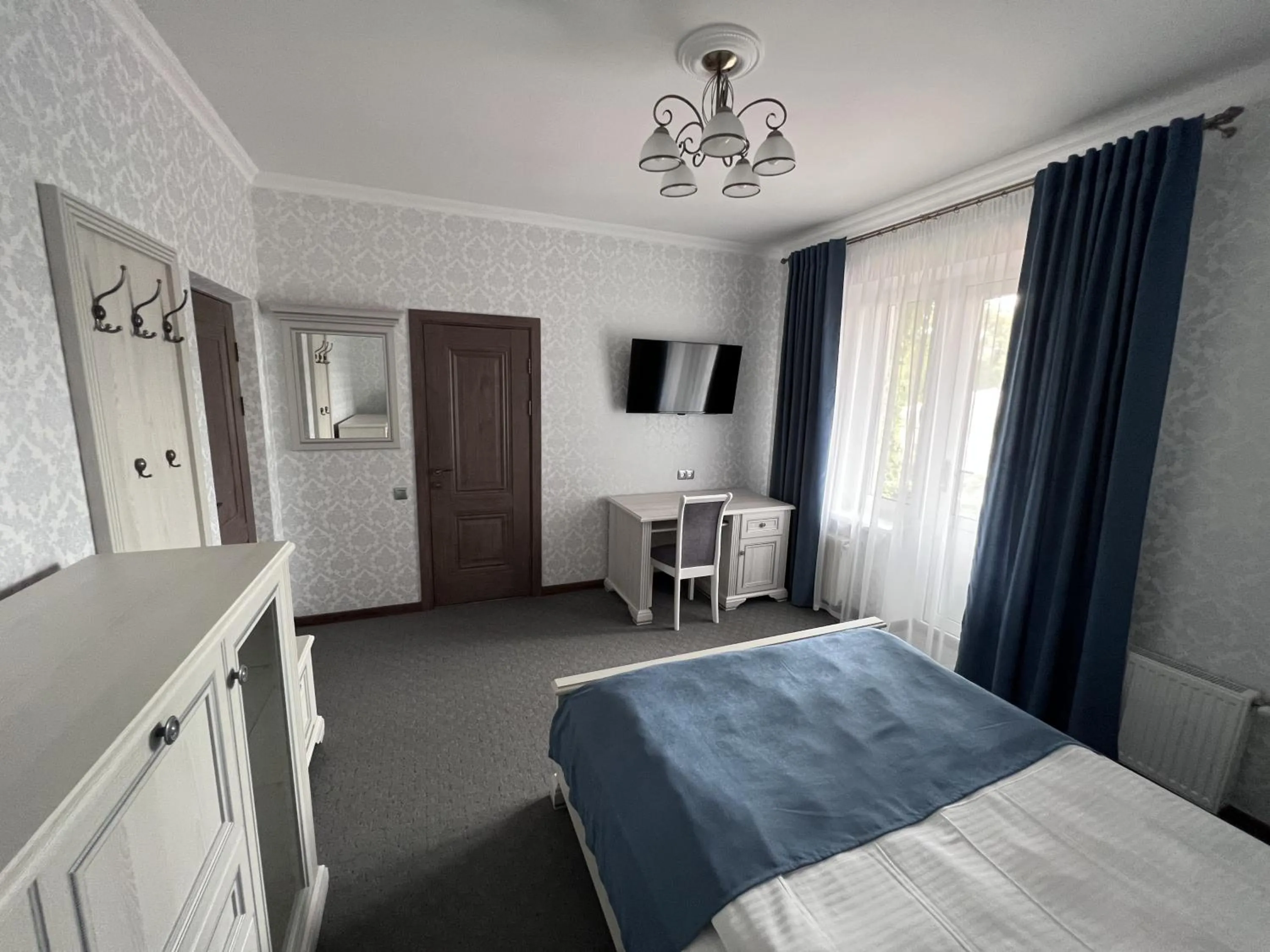 TV and multimedia, Bed in Zolotoy Fazan