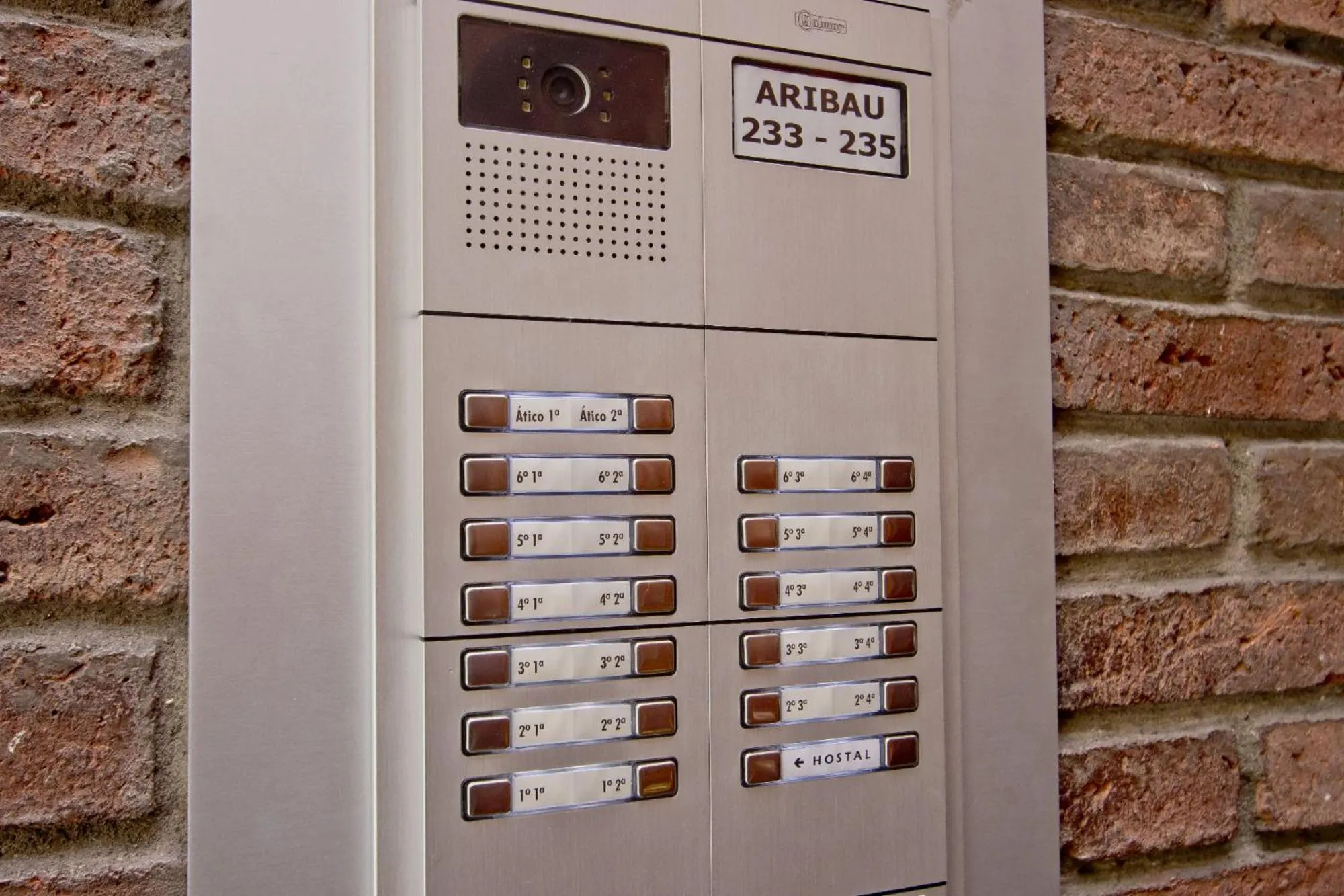 Barcelona City Seven Hostal