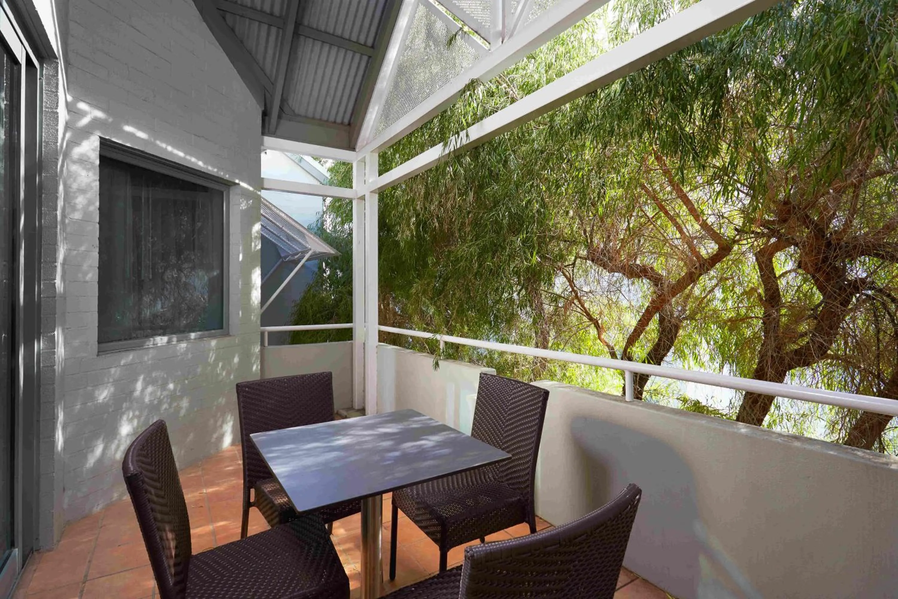 Balcony/Terrace in Broadwater Resort Como