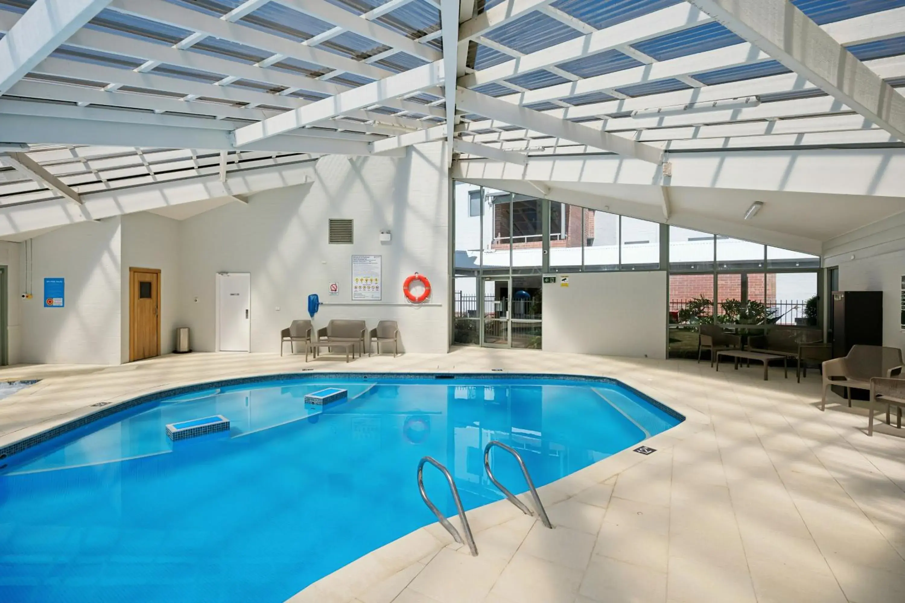 Swimming pool in Broadwater Resort Como Swimming pool in Broadwater Resort Como