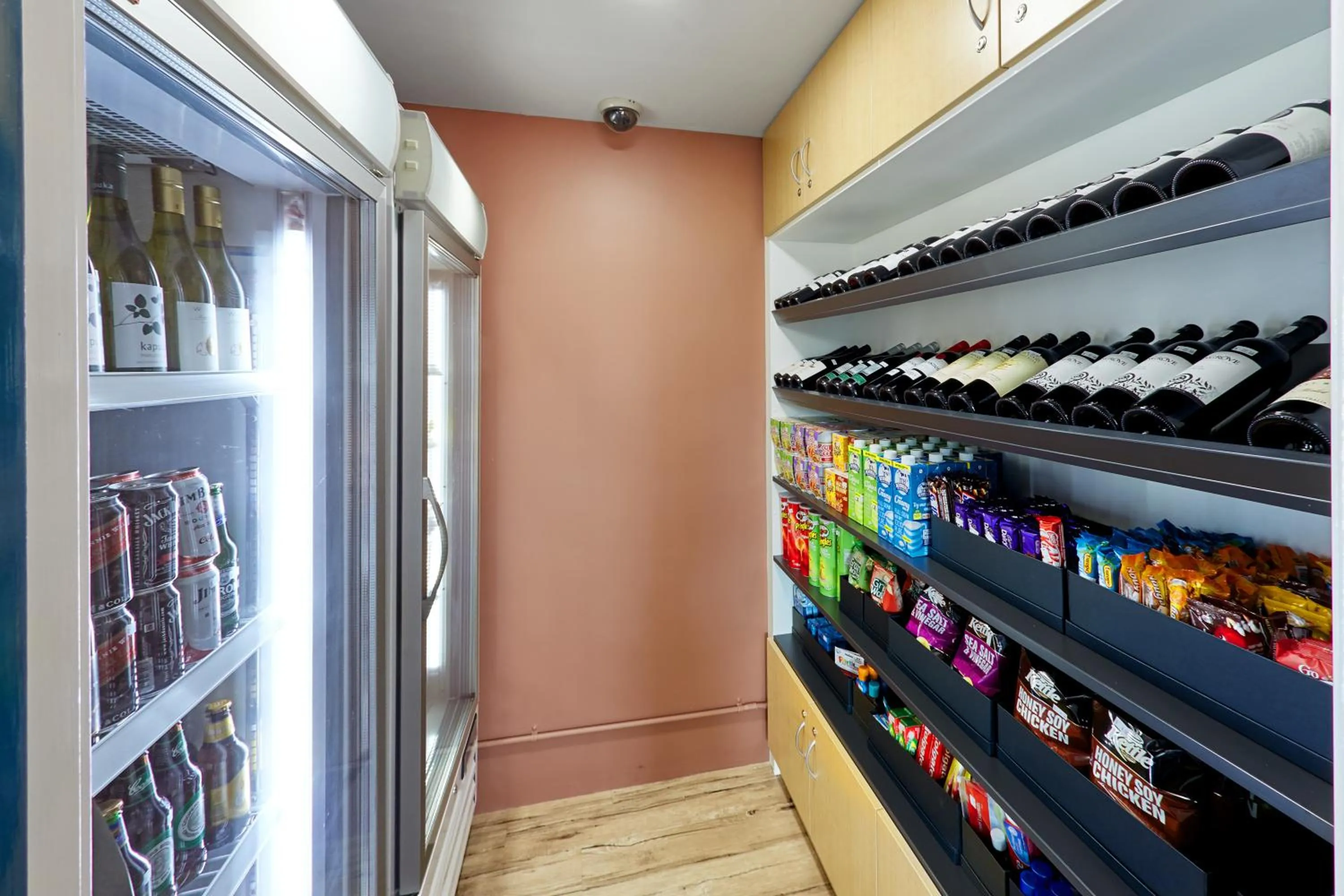 Food and drinks in Broadwater Resort Como