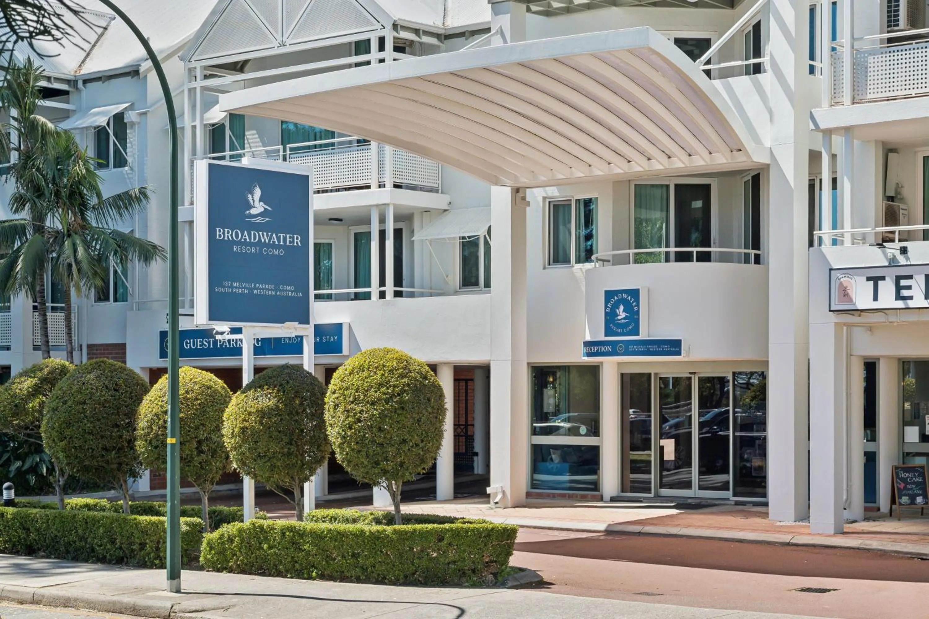 Broadwater Resort Como