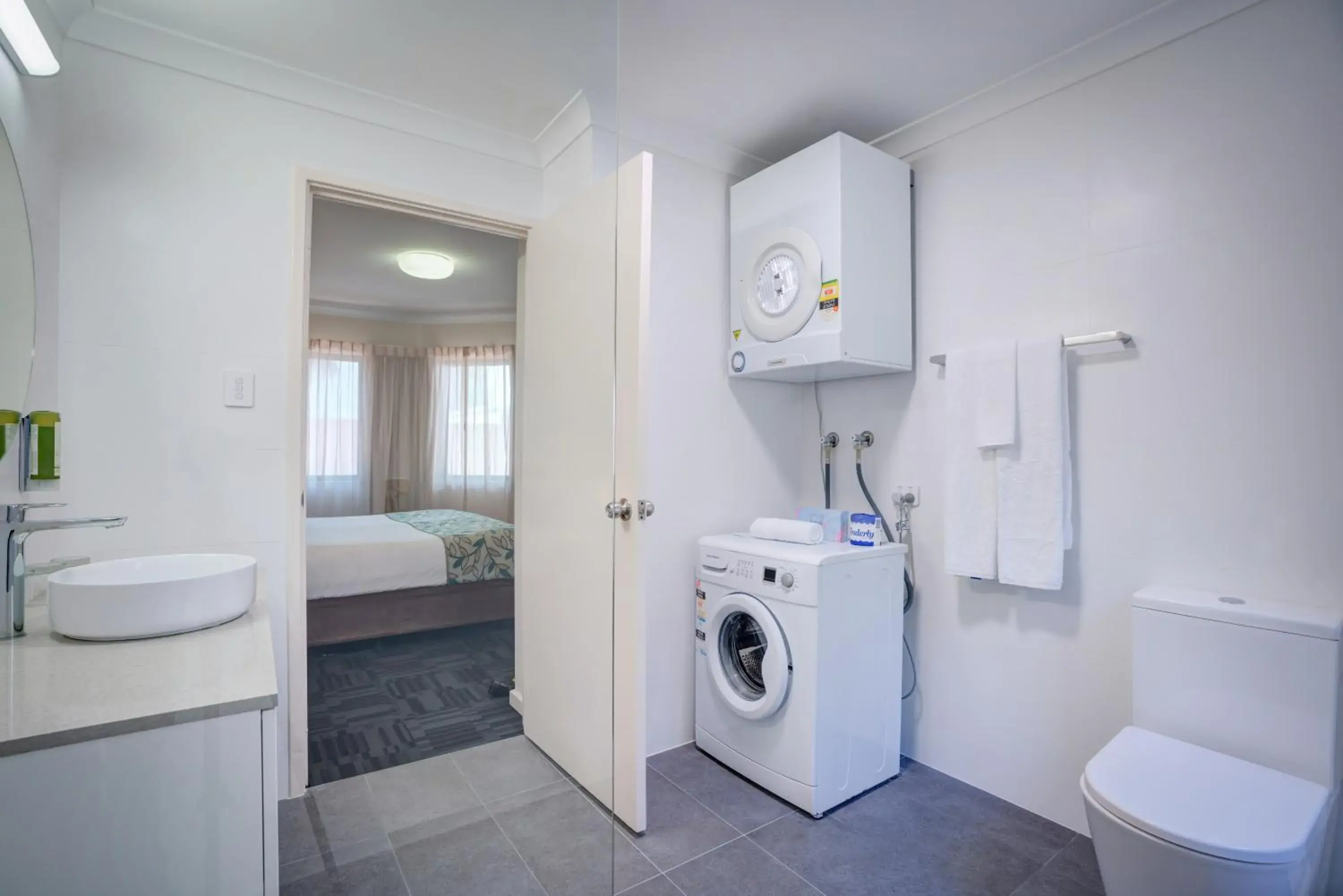 Bathroom in Broadwater Resort Como Bathroom in Broadwater Resort Como